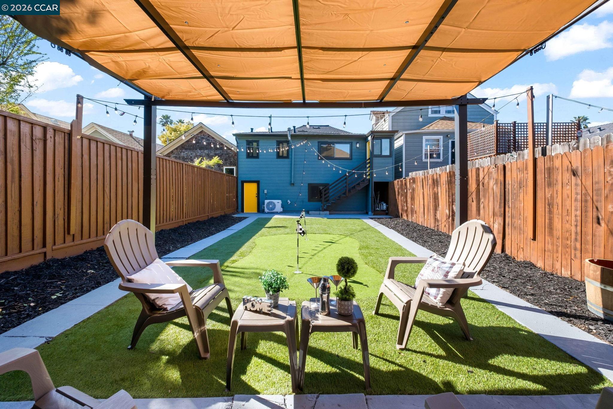 Detail Gallery Image 26 of 29 For 1920 Linden St, Oakland,  CA 94607 - 3 Beds | 2/1 Baths