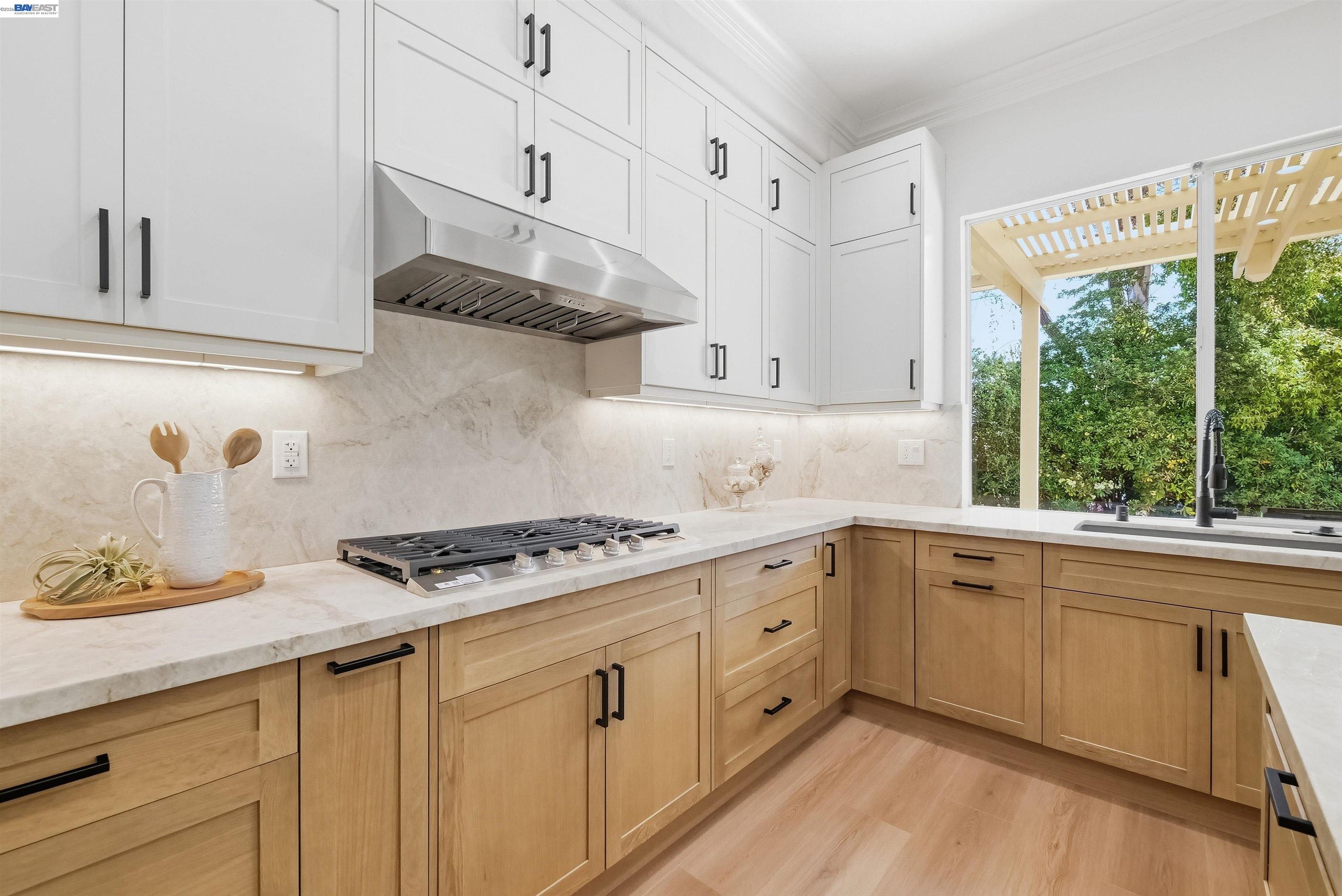 Detail Gallery Image 13 of 60 For 5226 Pisa Ct, San Jose,  CA 95138 - 5 Beds | 3/1 Baths