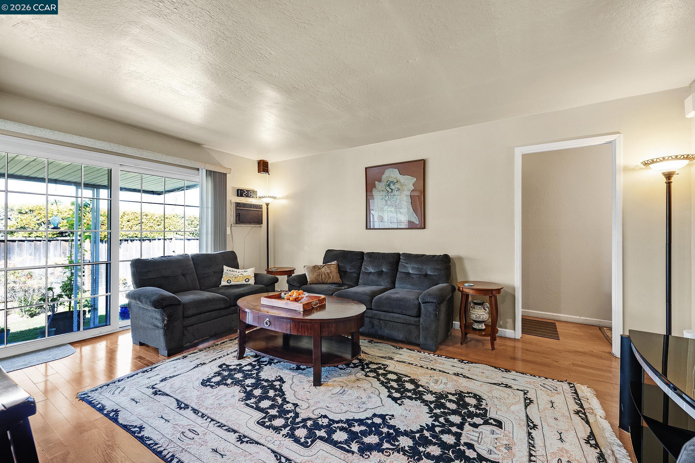 Detail Gallery Image 11 of 30 For 4028 Kirk Rd, San Jose,  CA 95124 - 3 Beds | 2 Baths