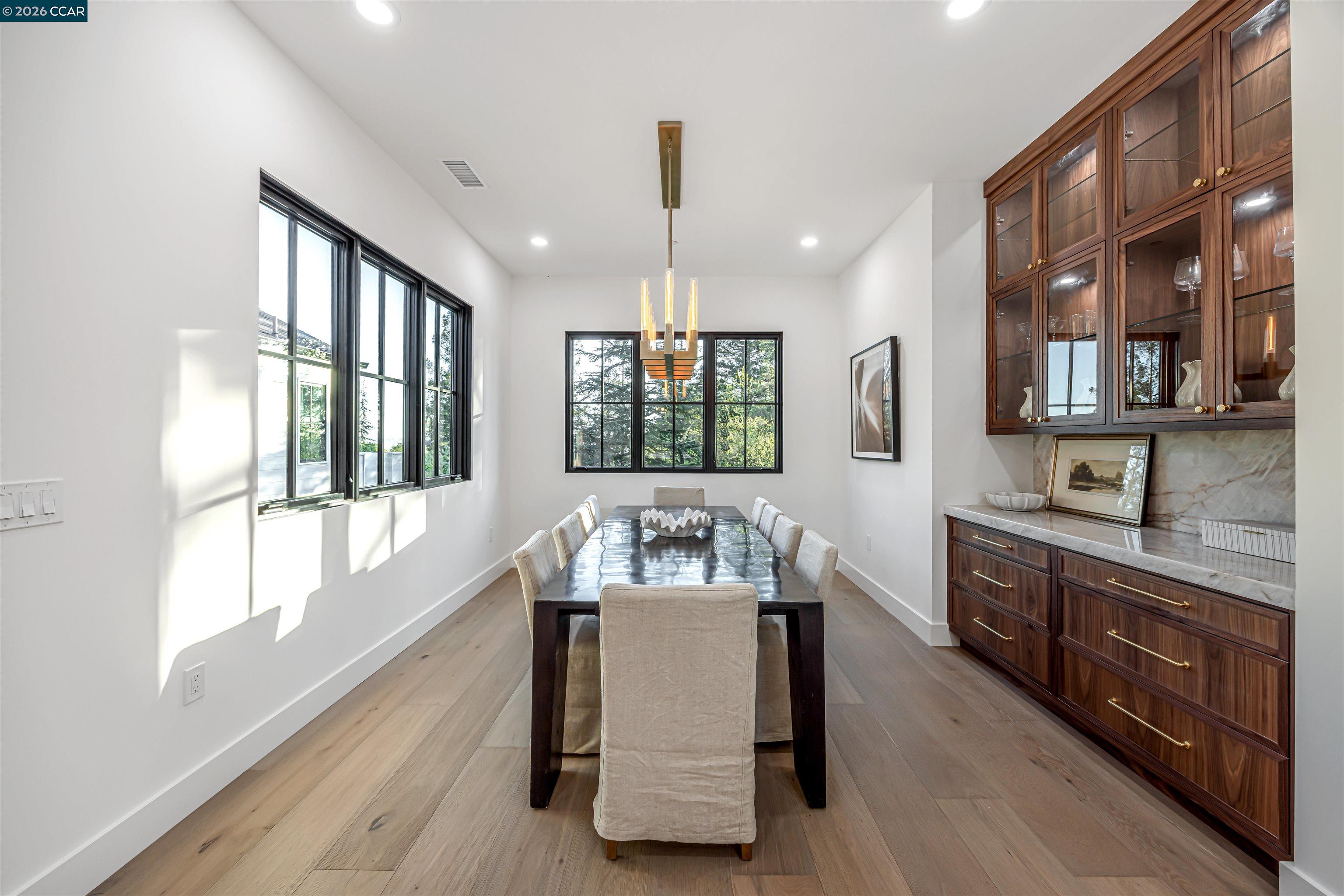 Detail Gallery Image 20 of 57 For 1570 Rancho View Drive, Lafayette,  CA 94549 - 5 Beds | 4/1 Baths