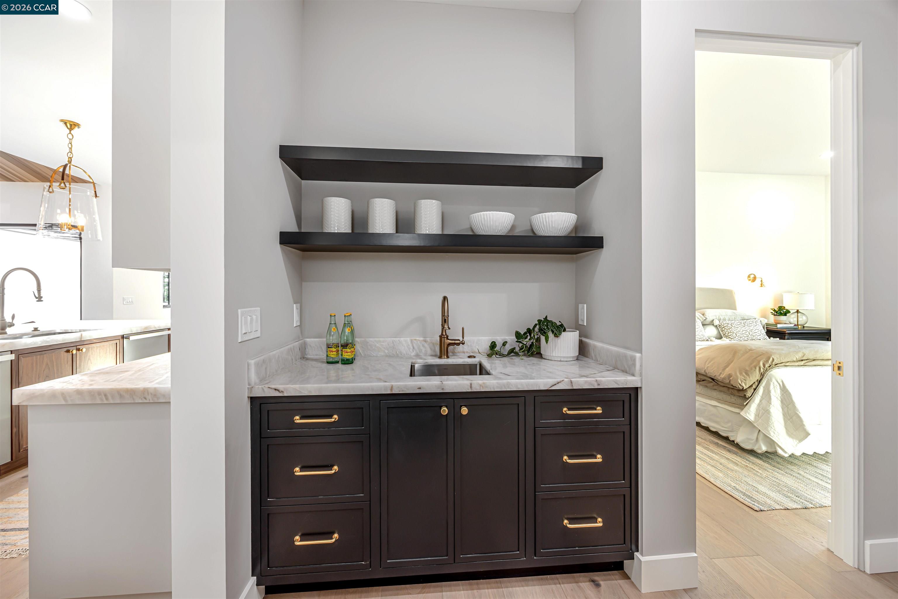 Detail Gallery Image 23 of 57 For 1570 Rancho View Drive, Lafayette,  CA 94549 - 5 Beds | 4/1 Baths