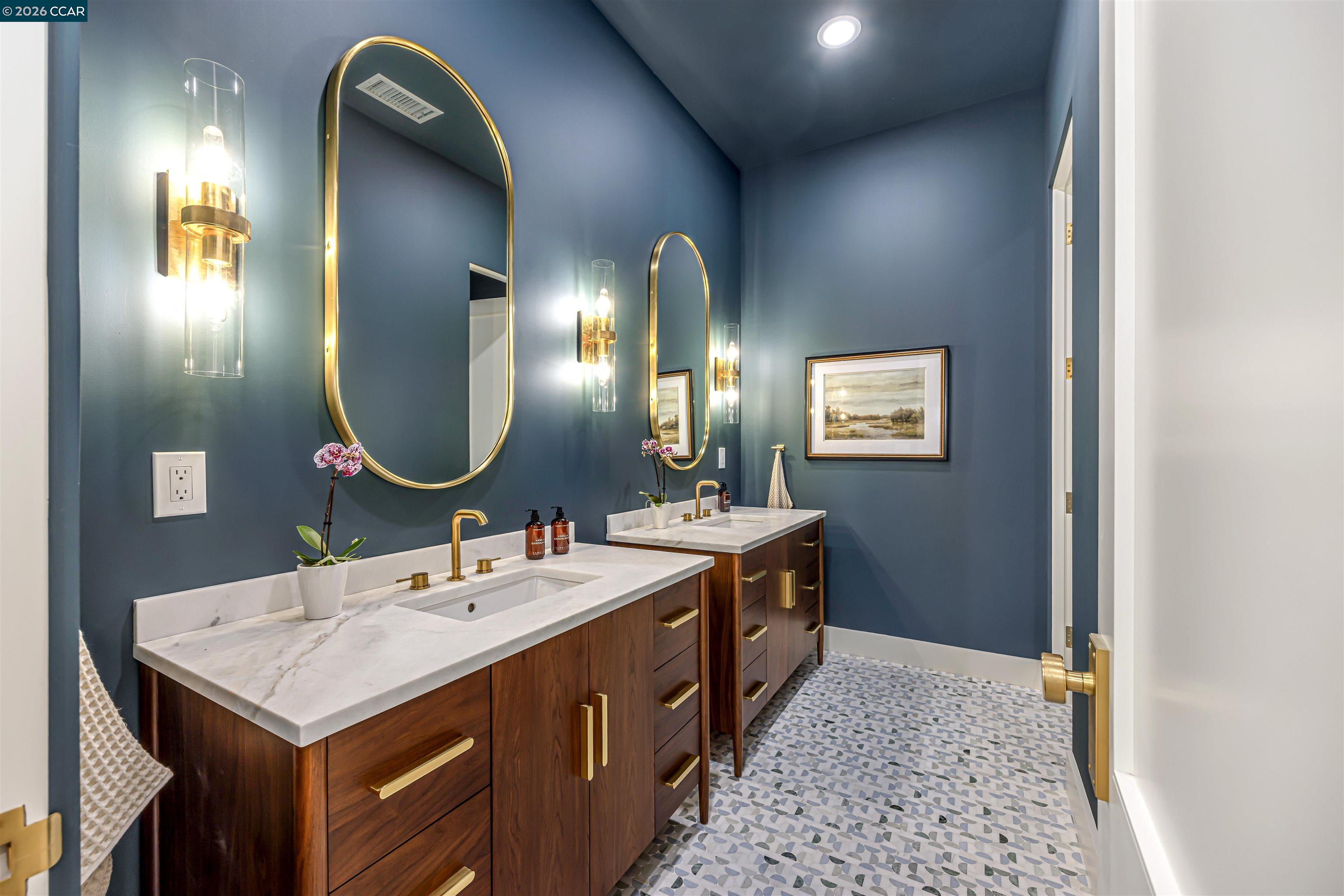 Detail Gallery Image 33 of 57 For 1570 Rancho View Drive, Lafayette,  CA 94549 - 5 Beds | 4/1 Baths