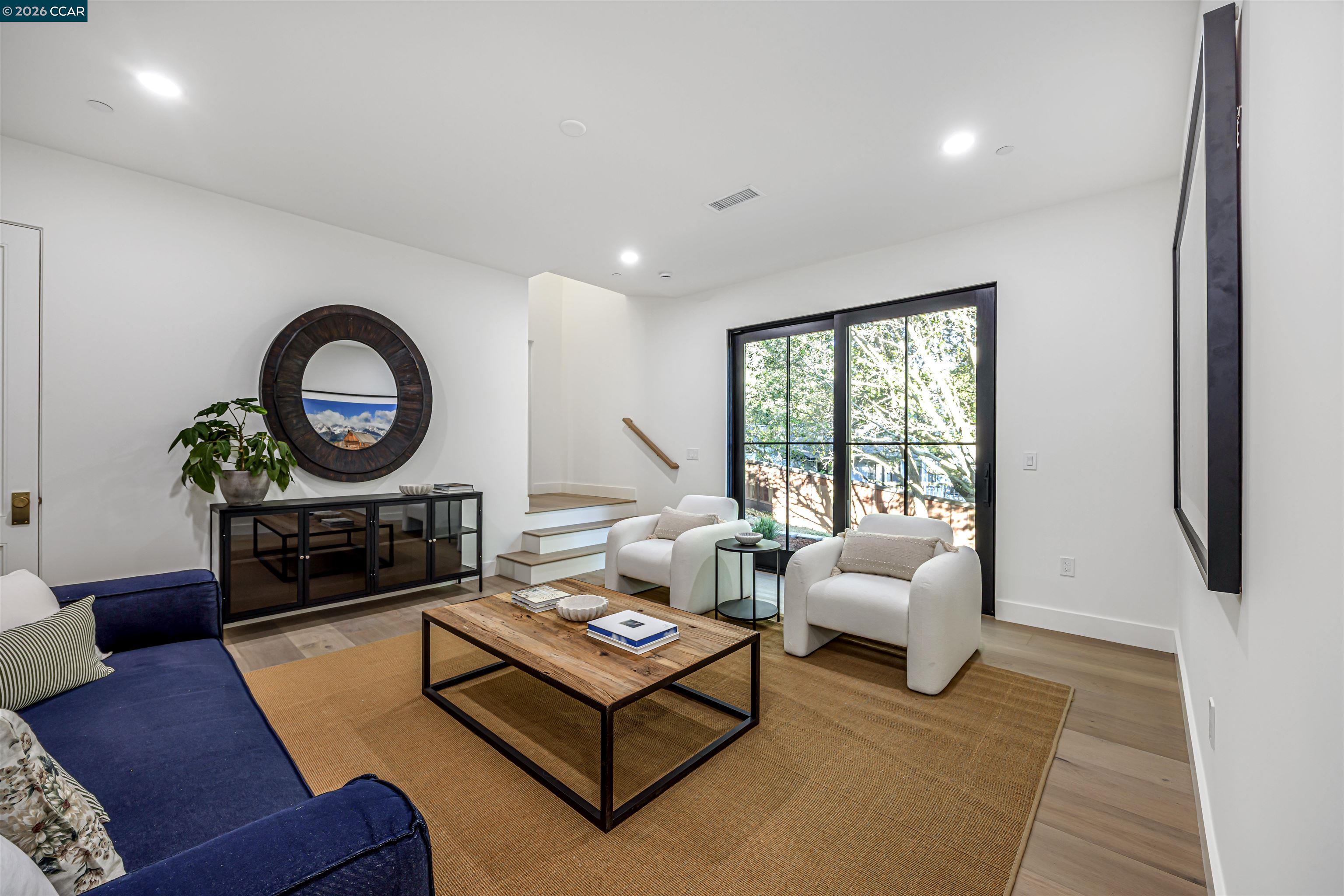 Detail Gallery Image 45 of 57 For 1570 Rancho View Drive, Lafayette,  CA 94549 - 5 Beds | 4/1 Baths