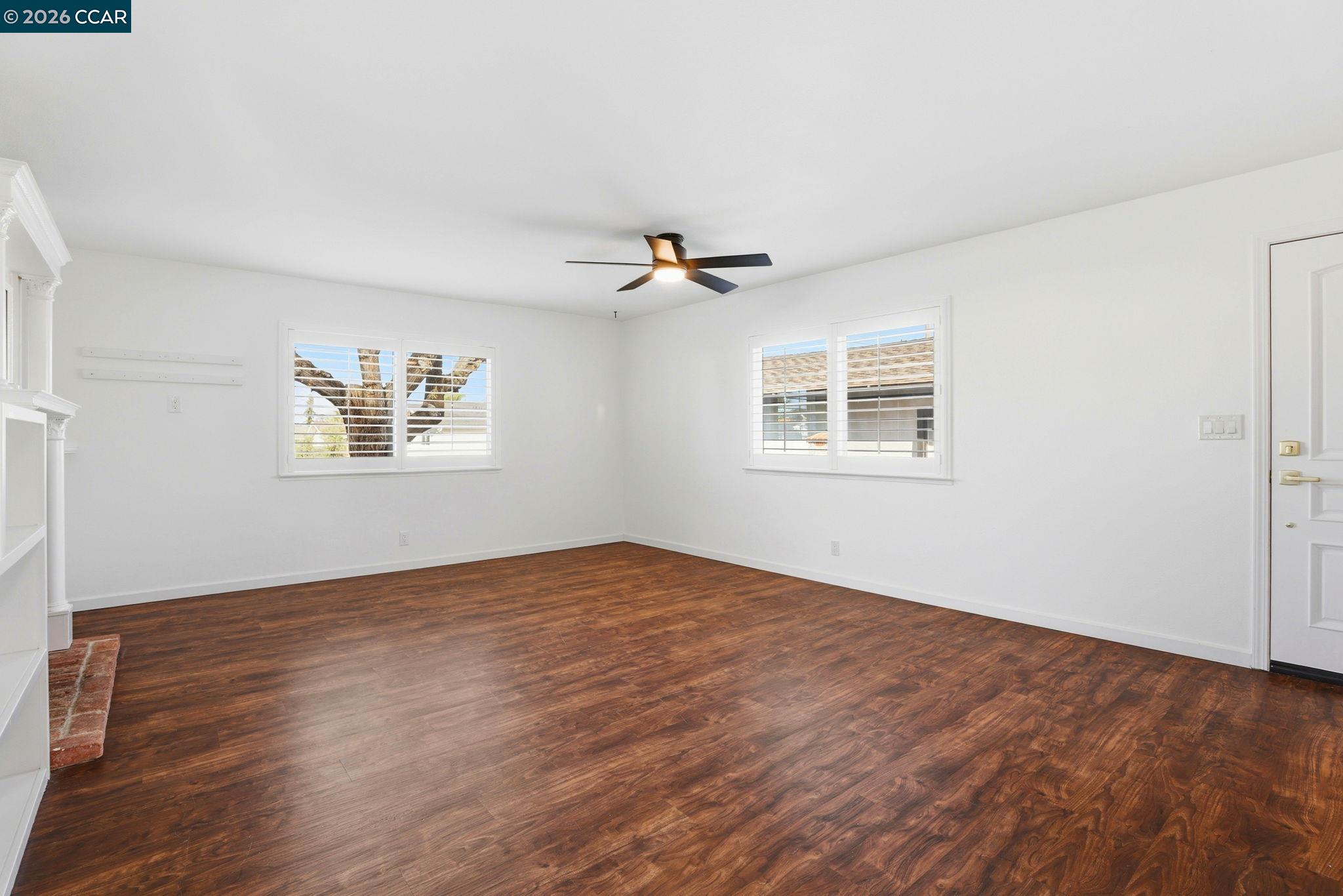 Detail Gallery Image 9 of 29 For 807 Crane Ave, Livermore,  CA 94551 - 3 Beds | 2 Baths