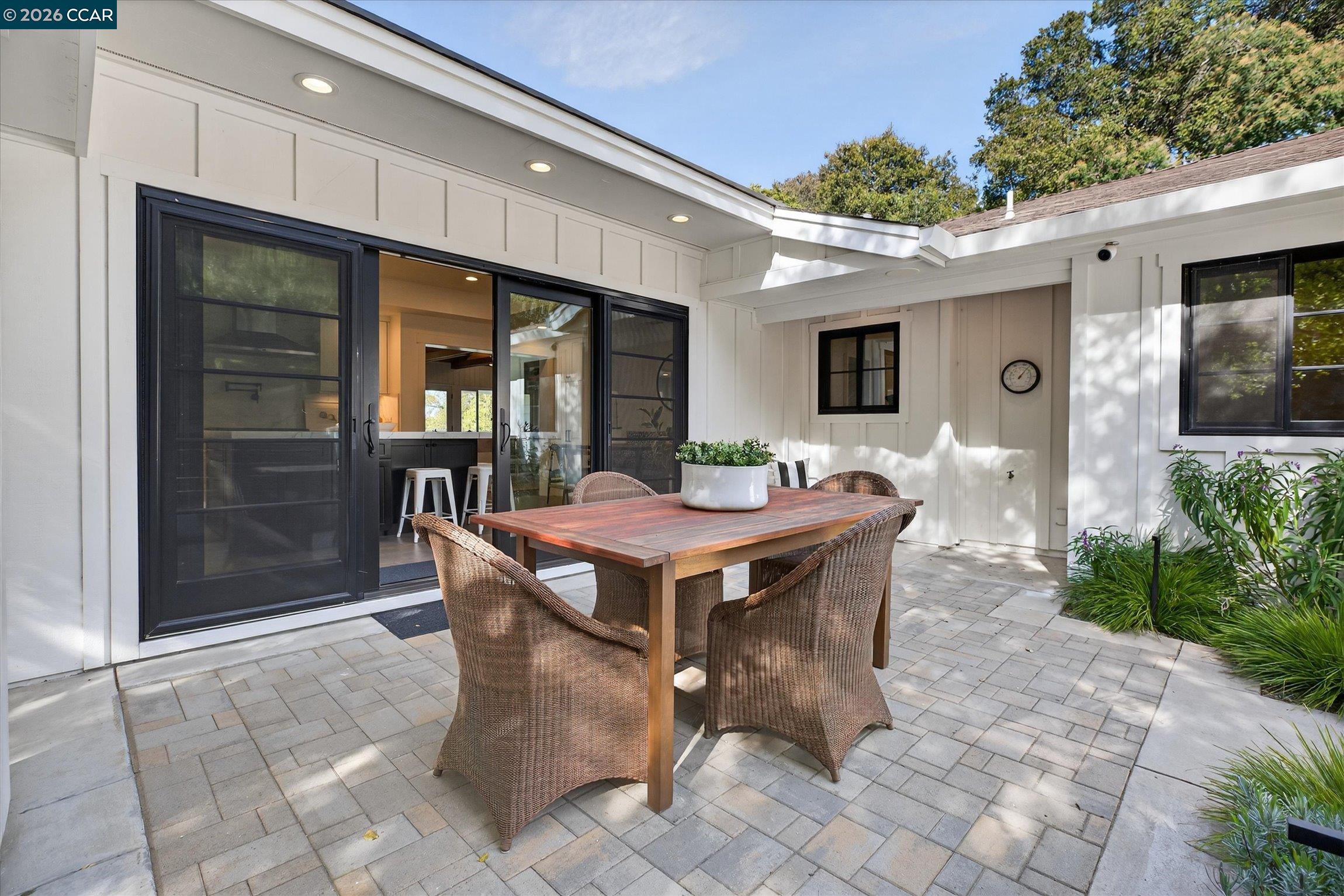 Detail Gallery Image 15 of 40 For 6 Del Valle, Orinda,  CA 94563 - 3 Beds | 2 Baths