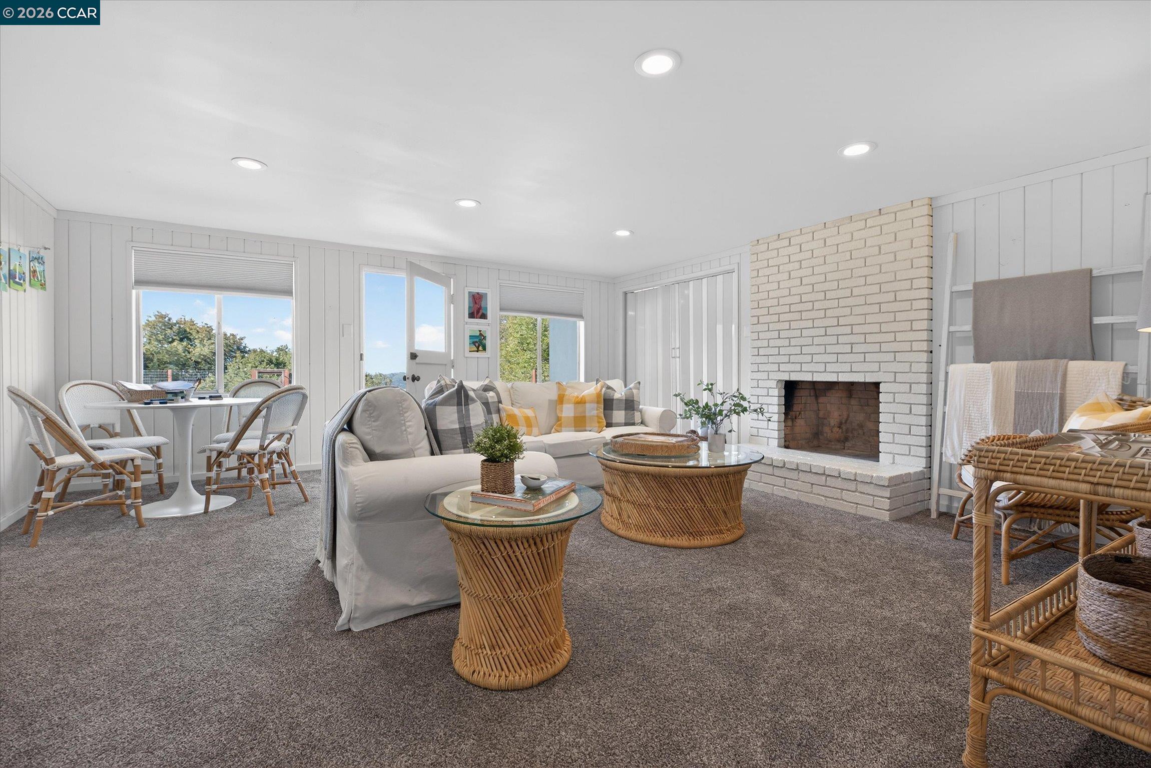 Detail Gallery Image 17 of 40 For 6 Del Valle, Orinda,  CA 94563 - 3 Beds | 2 Baths