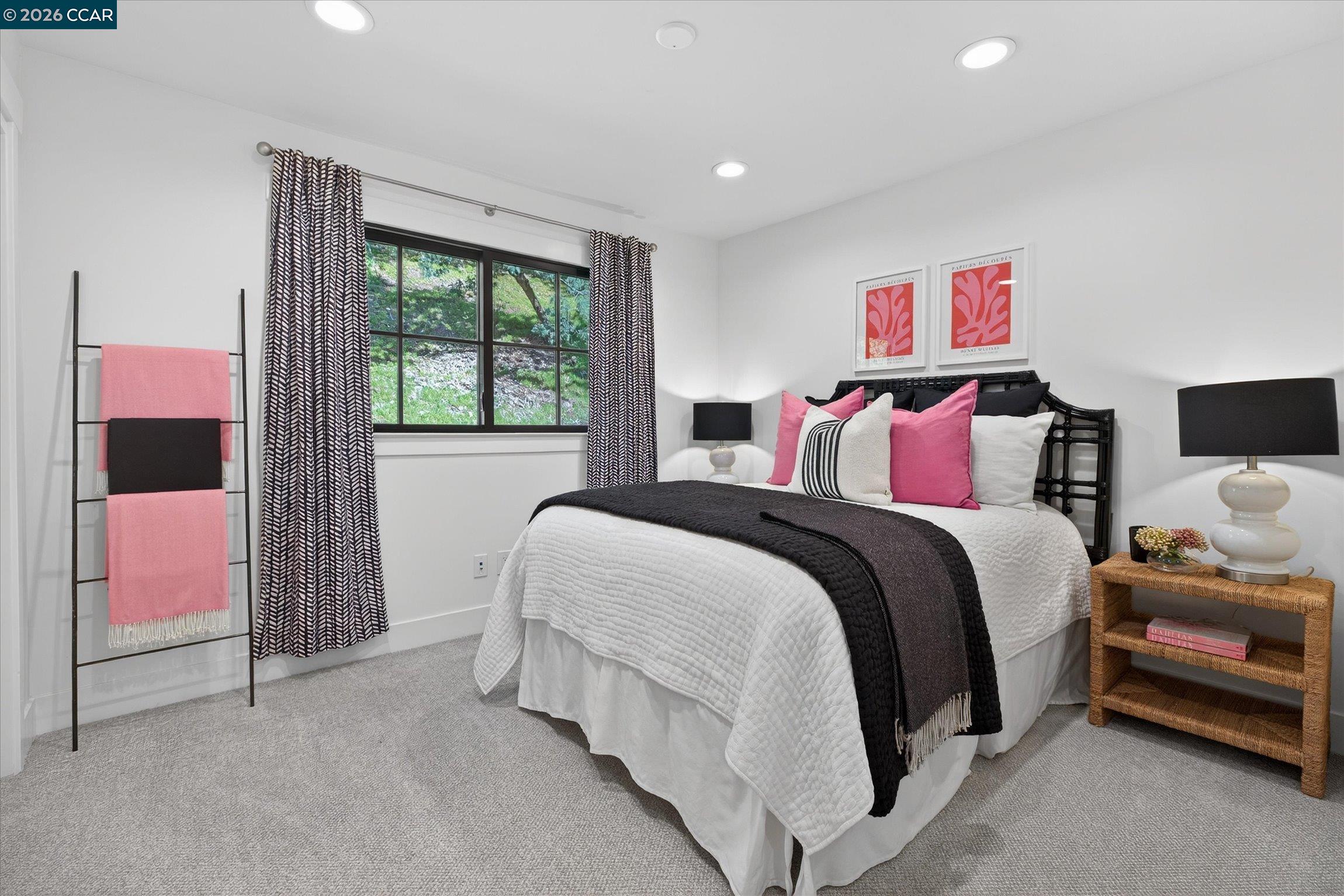 Detail Gallery Image 25 of 40 For 6 Del Valle, Orinda,  CA 94563 - 3 Beds | 2 Baths