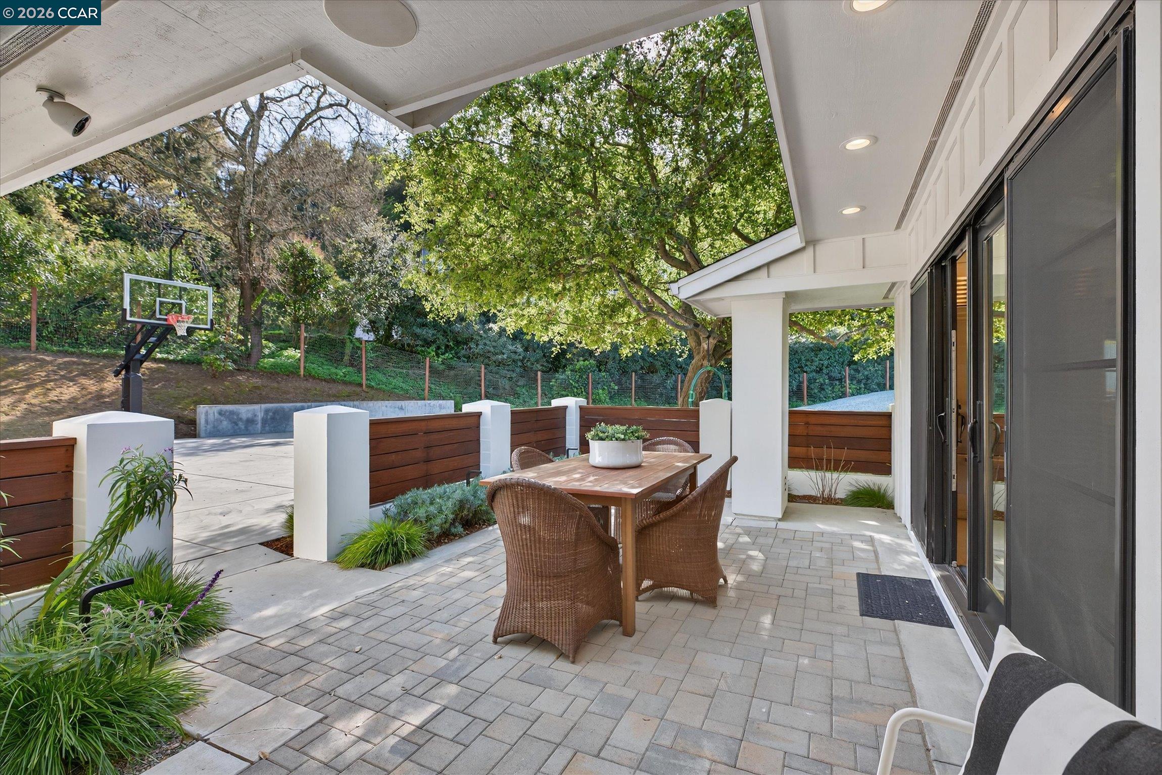 Detail Gallery Image 28 of 40 For 6 Del Valle, Orinda,  CA 94563 - 3 Beds | 2 Baths