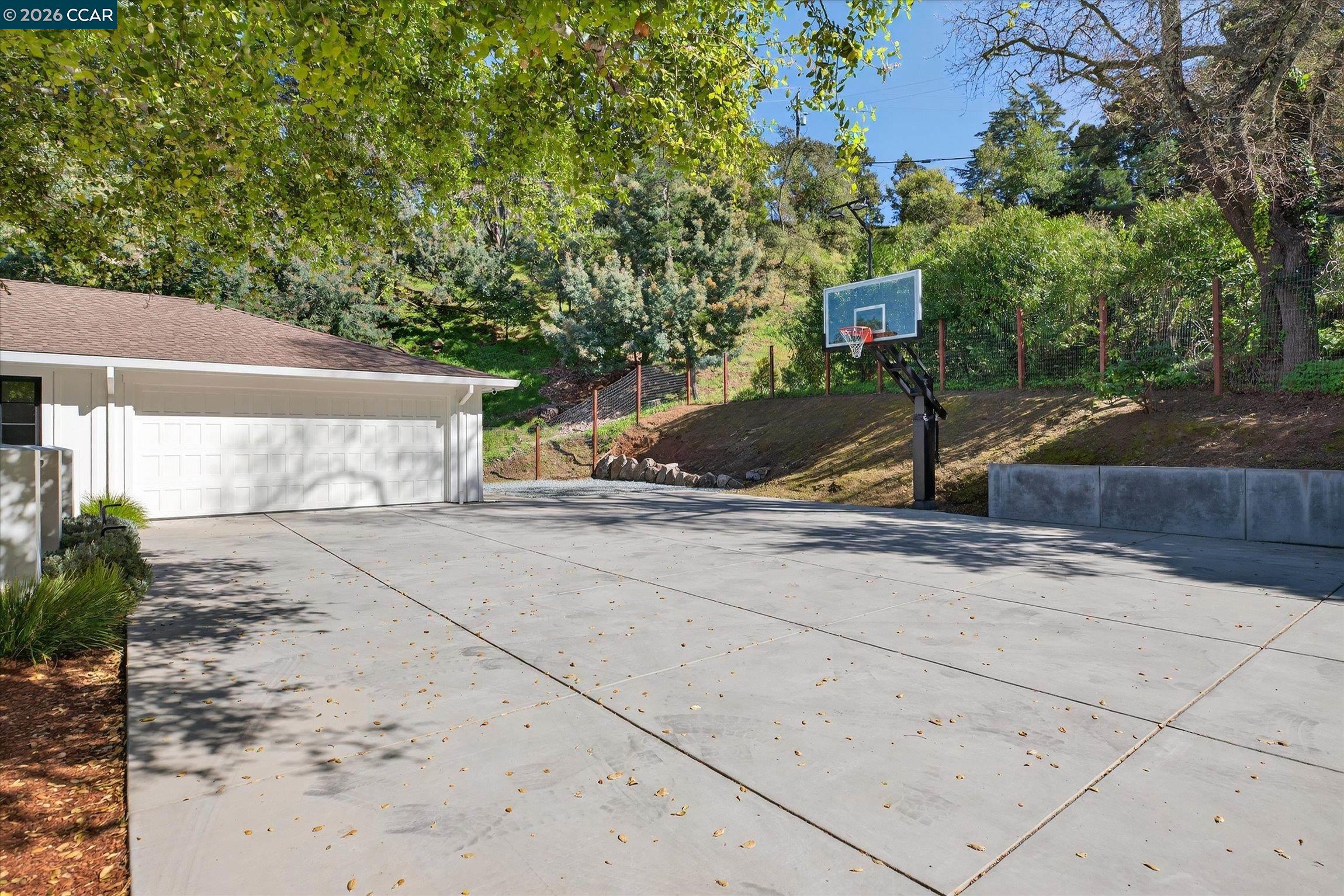 Detail Gallery Image 35 of 40 For 6 Del Valle, Orinda,  CA 94563 - 3 Beds | 2 Baths