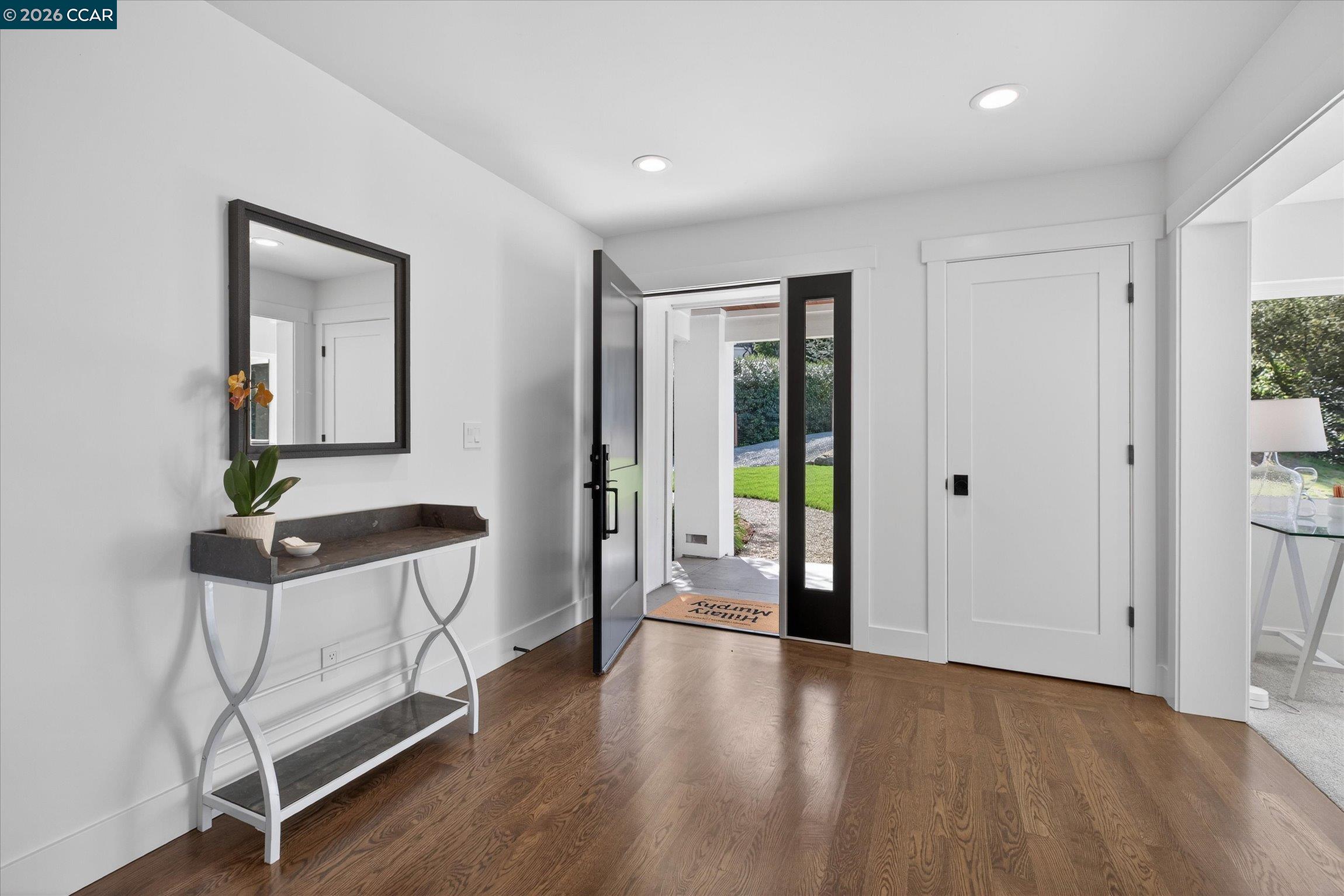 Detail Gallery Image 4 of 40 For 6 Del Valle, Orinda,  CA 94563 - 3 Beds | 2 Baths