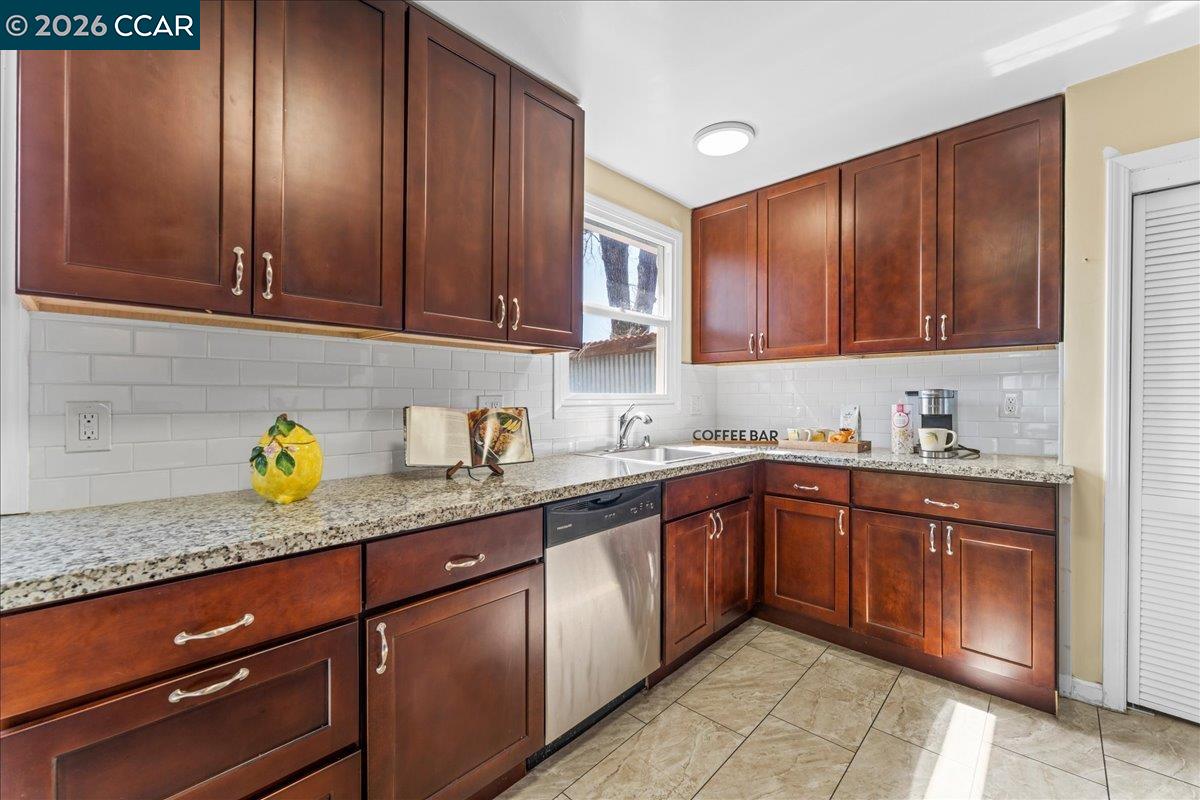 Detail Gallery Image 9 of 45 For 3630 Ohio Ave, Richmond,  CA 94804 - – Beds | – Baths