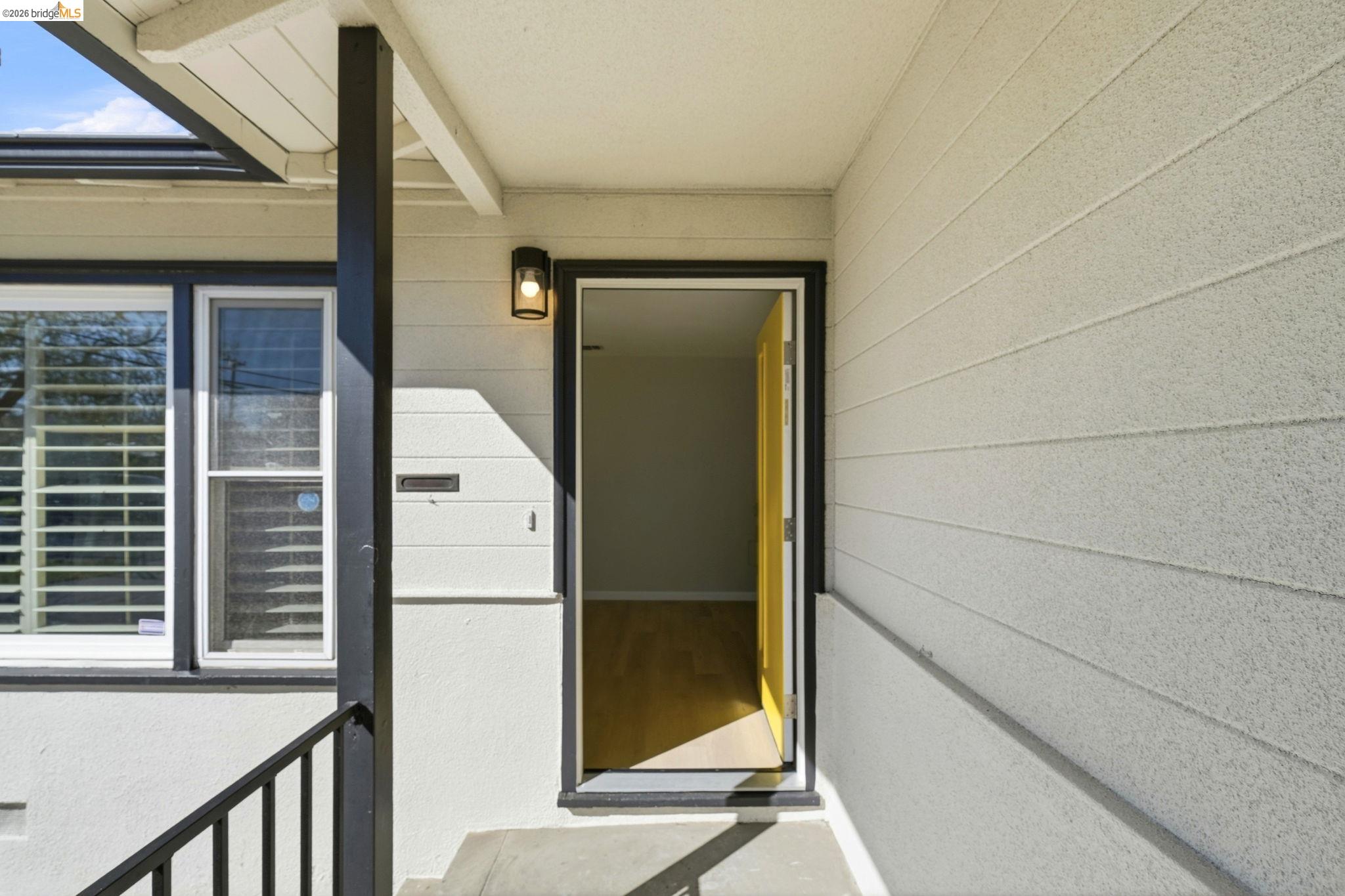 Detail Gallery Image 5 of 18 For 795 Rosewood Avenue, Vallejo,  CA 94591 - 3 Beds | 2 Baths