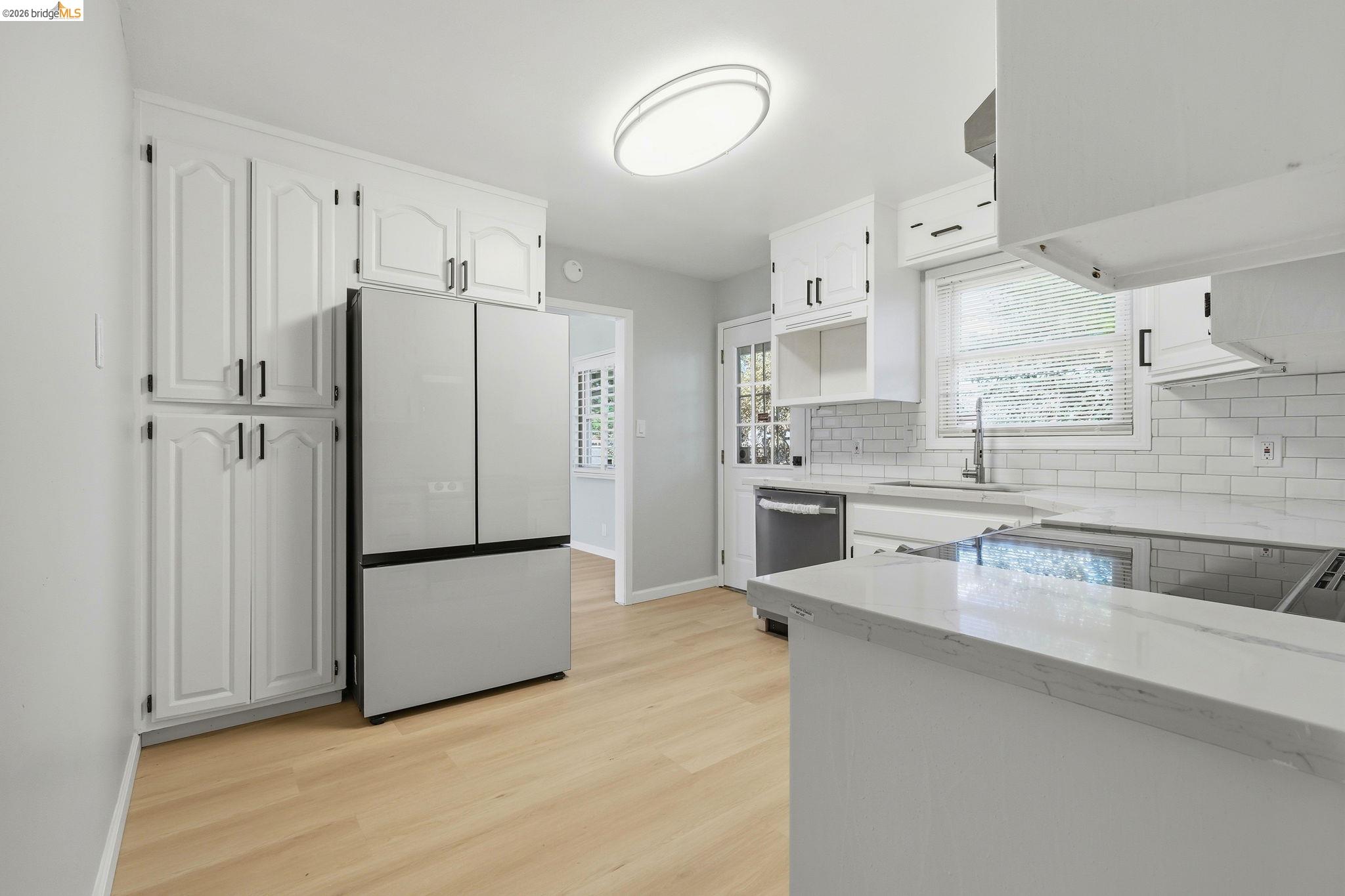 Detail Gallery Image 8 of 18 For 795 Rosewood Avenue, Vallejo,  CA 94591 - 3 Beds | 2 Baths