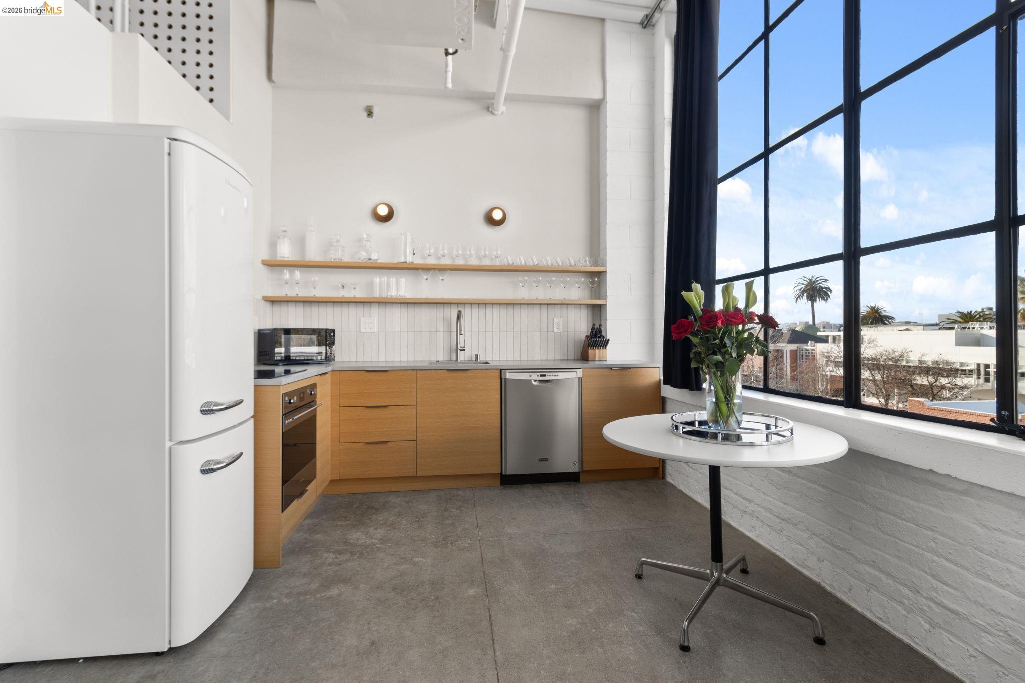 Detail Gallery Image 15 of 51 For 4053 Harlan St #313,  Emeryville,  CA 94608 - 1 Beds | 1 Baths