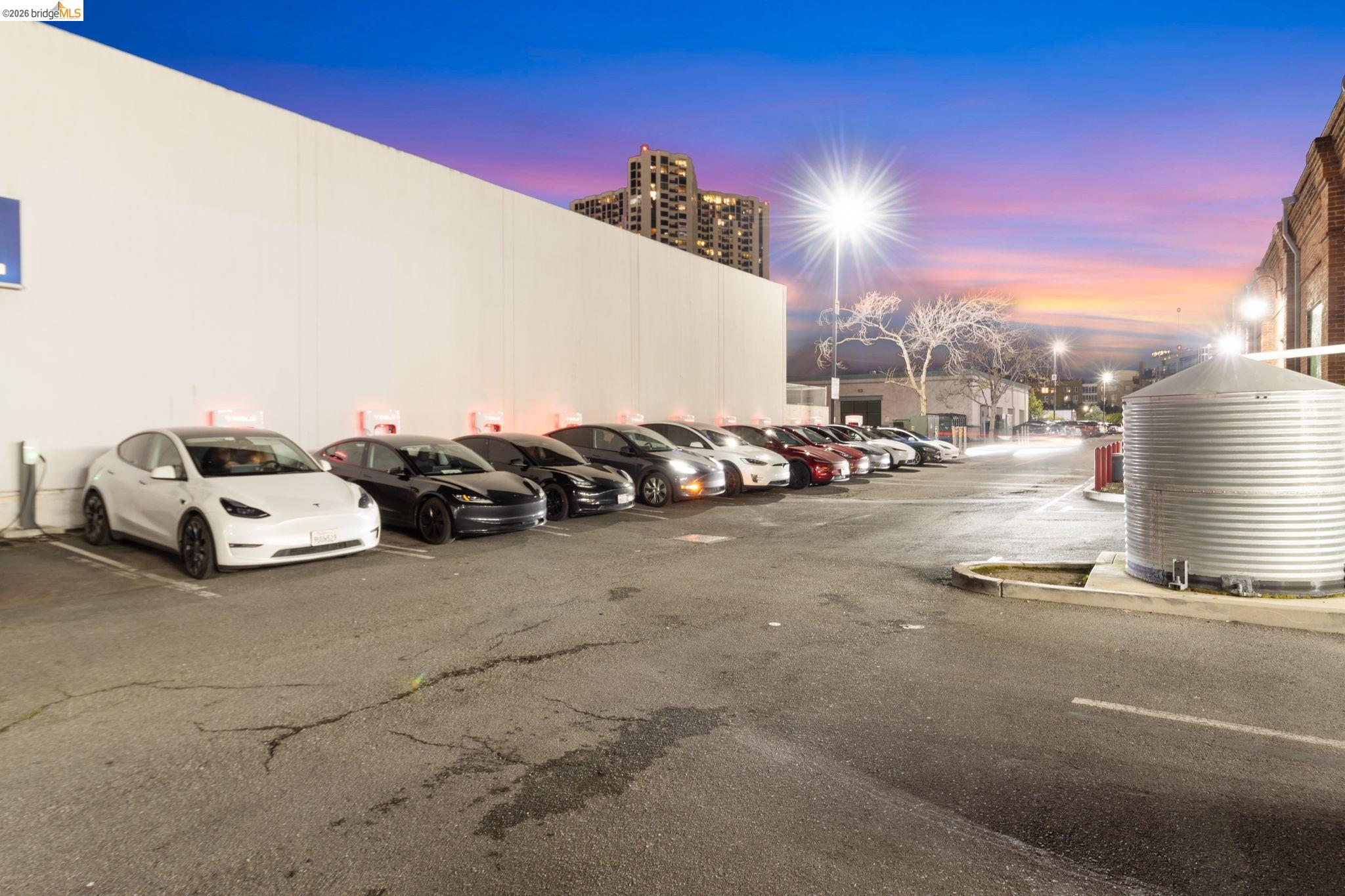 Detail Gallery Image 49 of 51 For 4053 Harlan St #313,  Emeryville,  CA 94608 - 1 Beds | 1 Baths