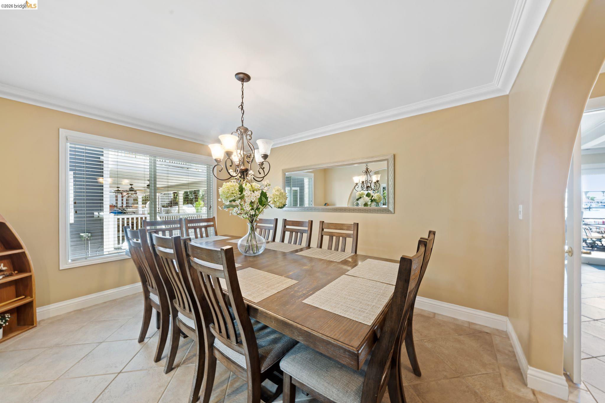 Detail Gallery Image 12 of 43 For 5034 Double Point Way, Discovery Bay,  CA 94505 - 4 Beds | 3 Baths