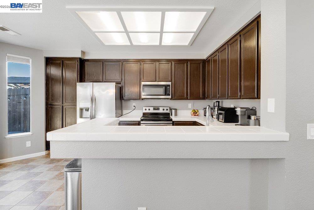 Detail Gallery Image 16 of 40 For 97 Del Sur St, Vallejo,  CA 94591 - 3 Beds | 2/1 Baths