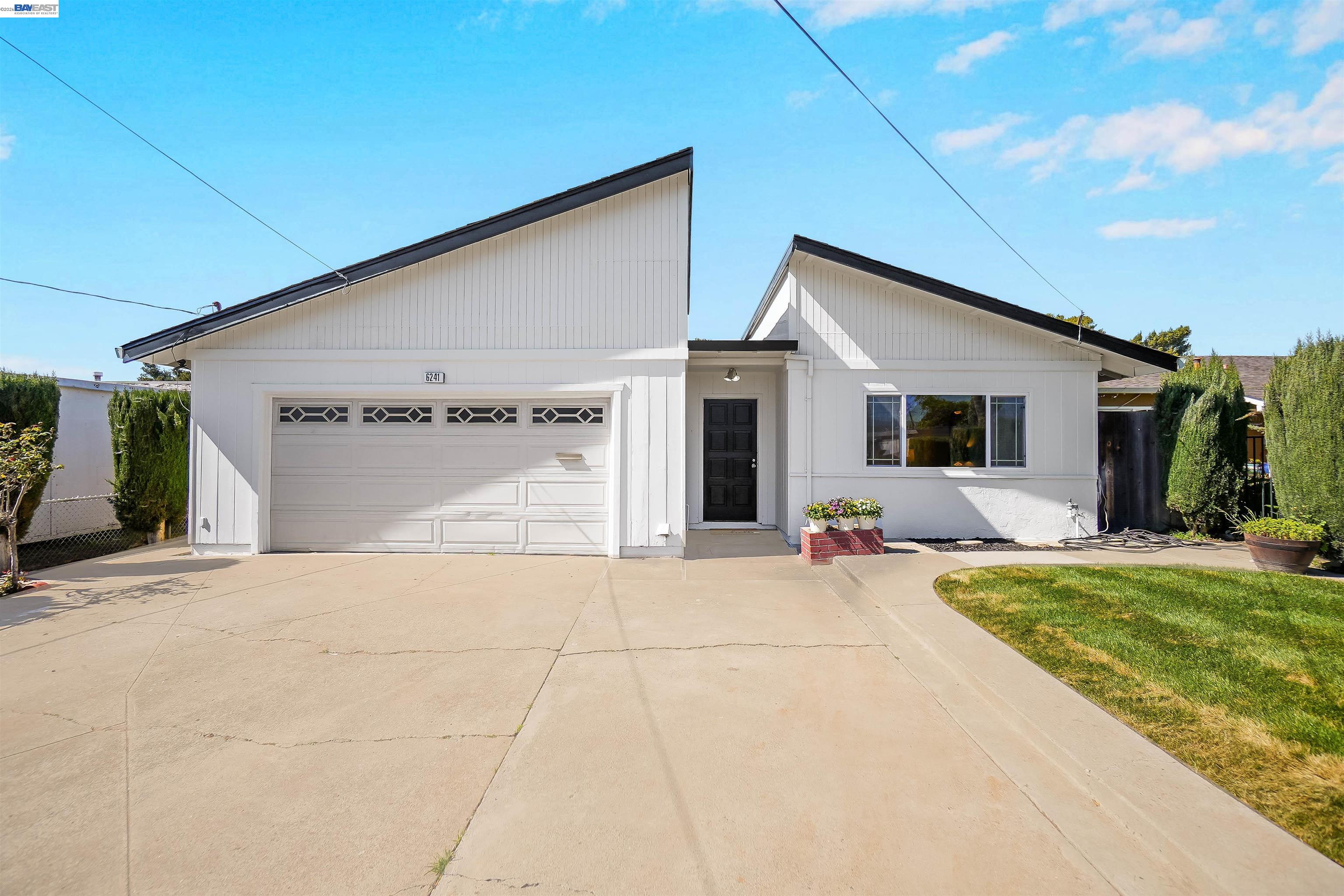 Detail Gallery Image 2 of 47 For 6241 Cotton Ave, Newark,  CA 94560 - 4 Beds | 2 Baths