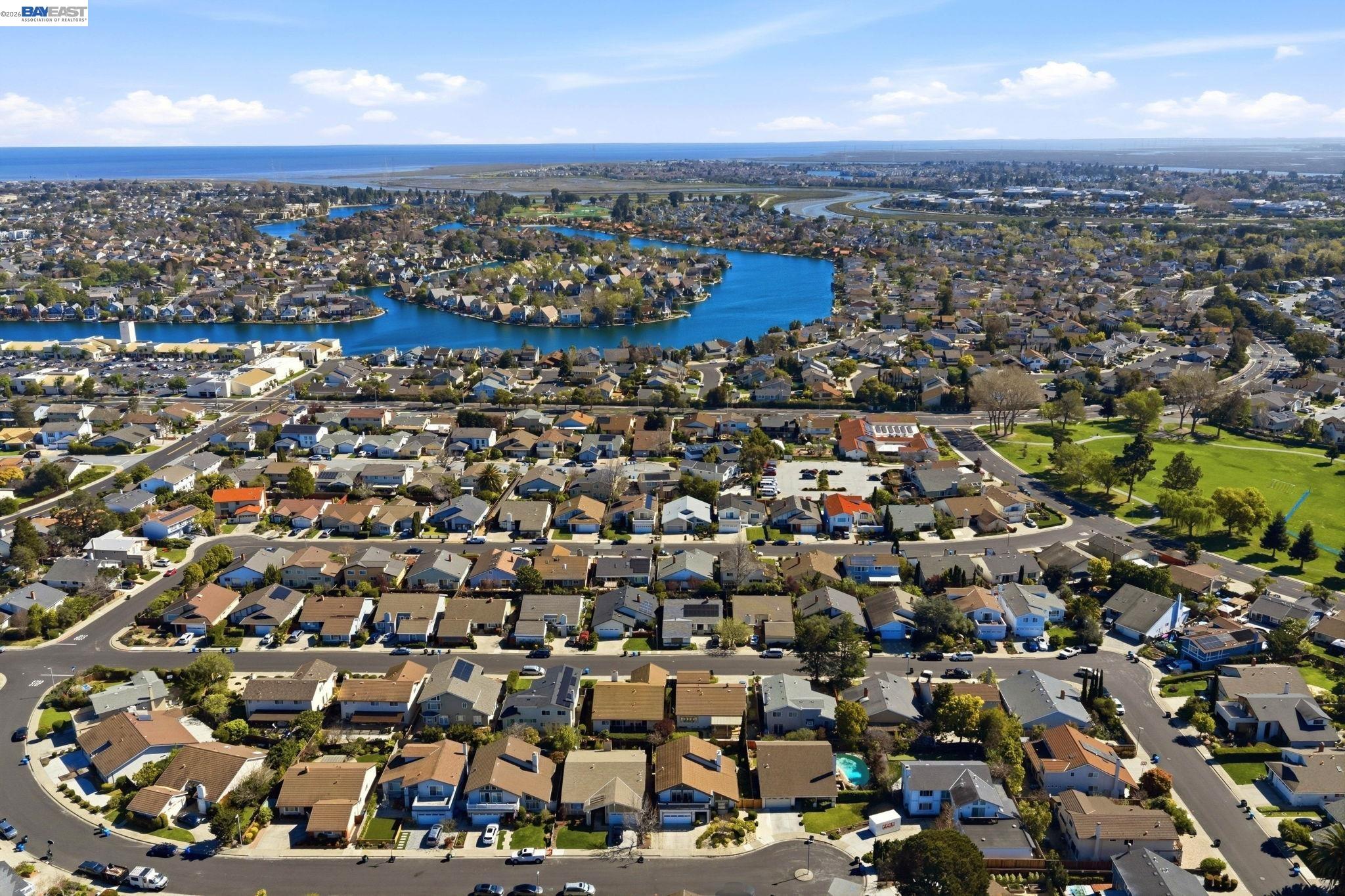 Detail Gallery Image 39 of 42 For 330 Tampa Ct, Foster City,  CA 94404 - 4 Beds | 2/1 Baths