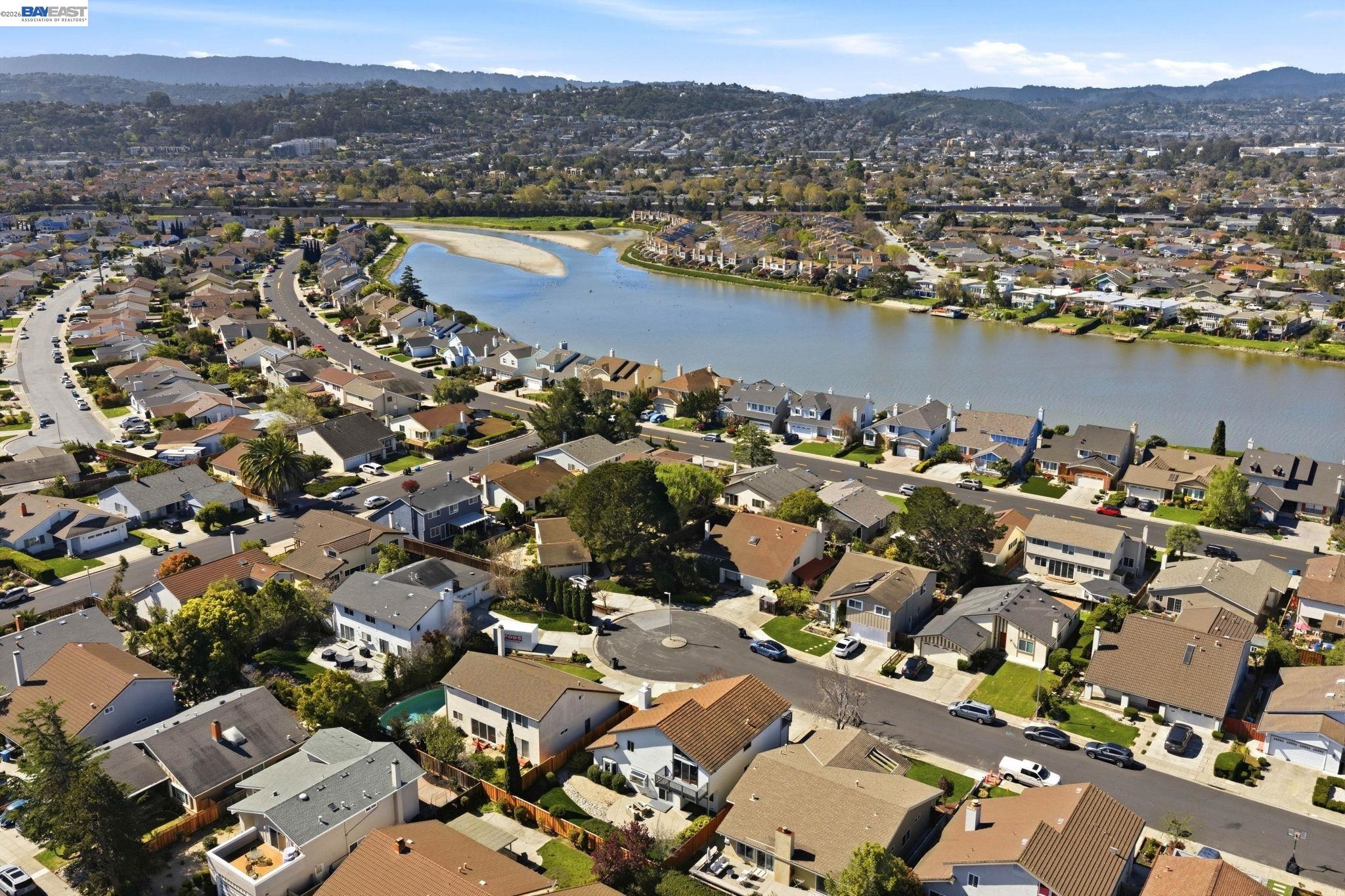 Detail Gallery Image 40 of 42 For 330 Tampa Ct, Foster City,  CA 94404 - 4 Beds | 2/1 Baths