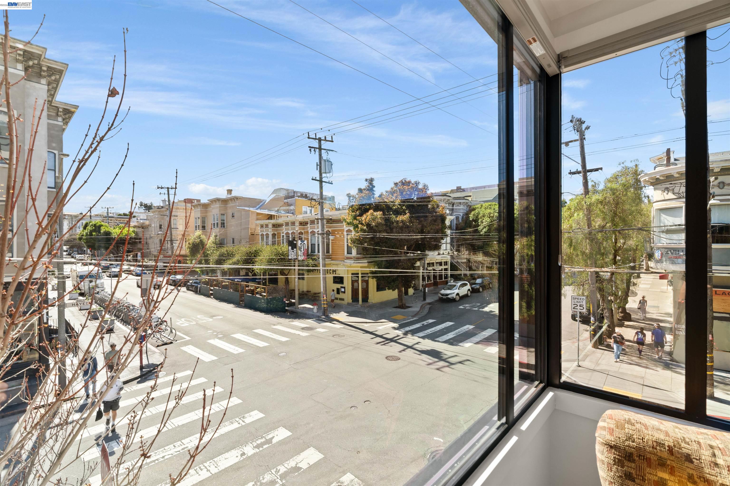 Detail Gallery Image 19 of 59 For 580 Hayes St #203,  San Francisco,  CA 94102 - 2 Beds | 2 Baths