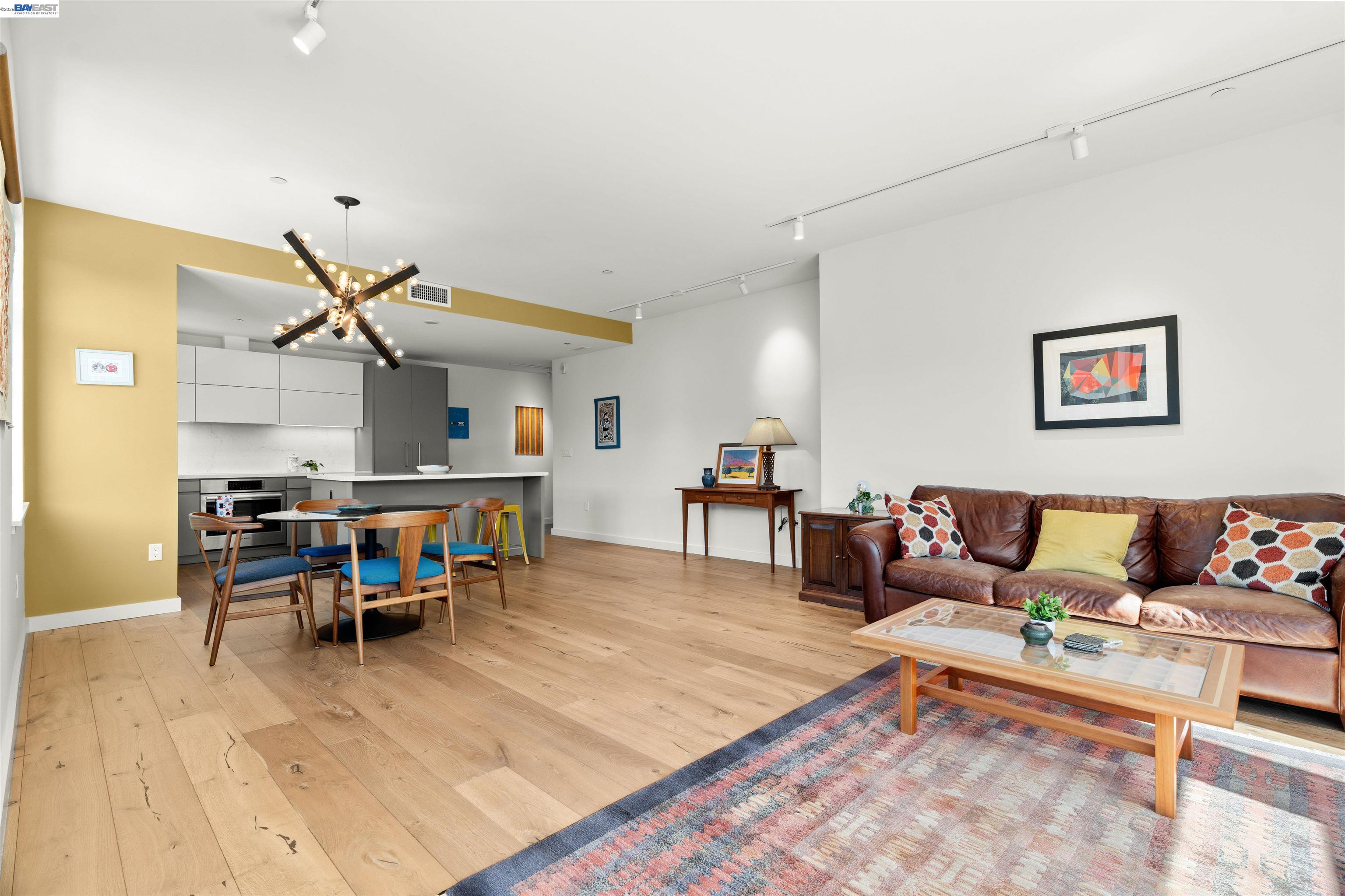 Detail Gallery Image 20 of 59 For 580 Hayes St #203,  San Francisco,  CA 94102 - 2 Beds | 2 Baths