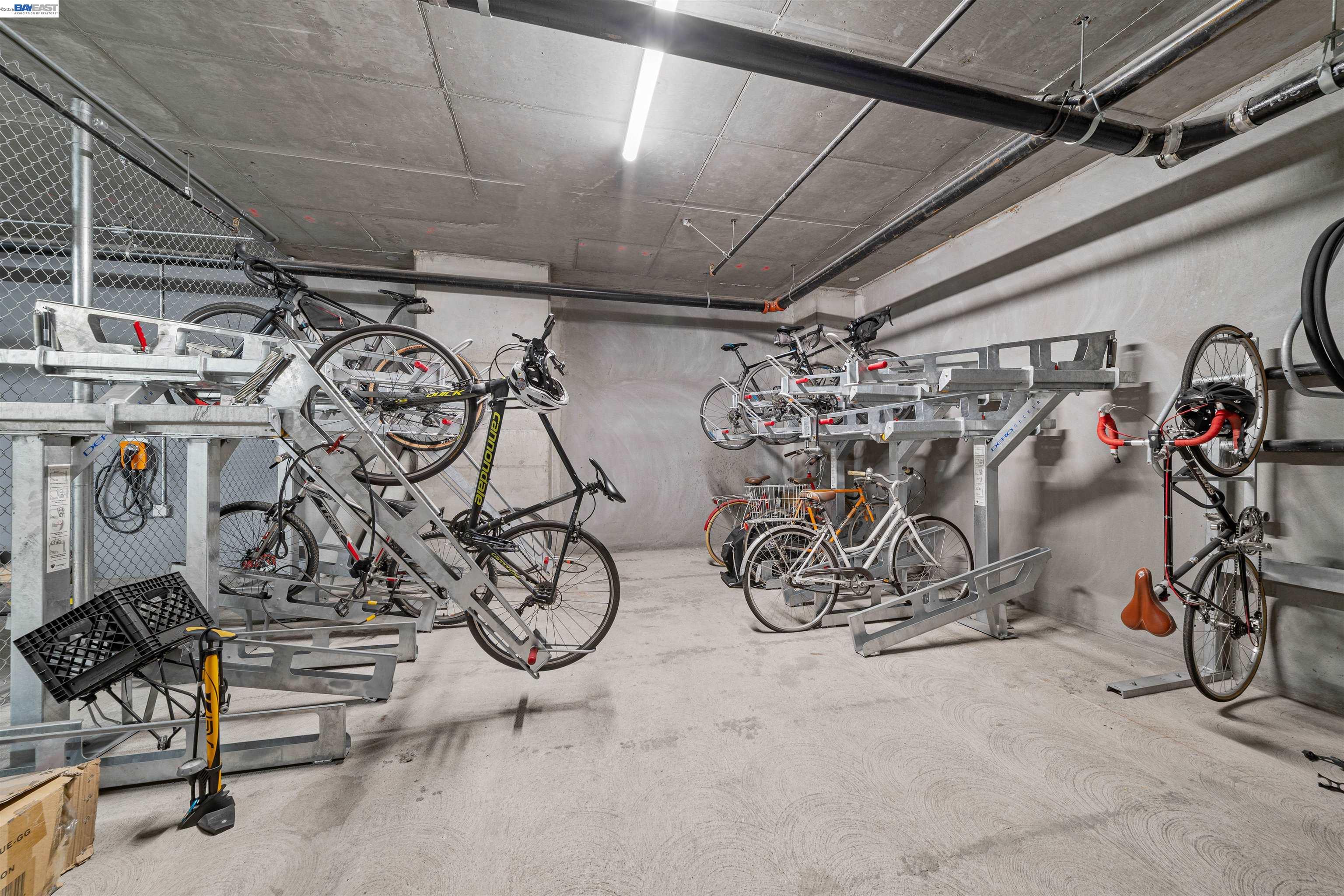 Detail Gallery Image 41 of 59 For 580 Hayes St #203,  San Francisco,  CA 94102 - 2 Beds | 2 Baths