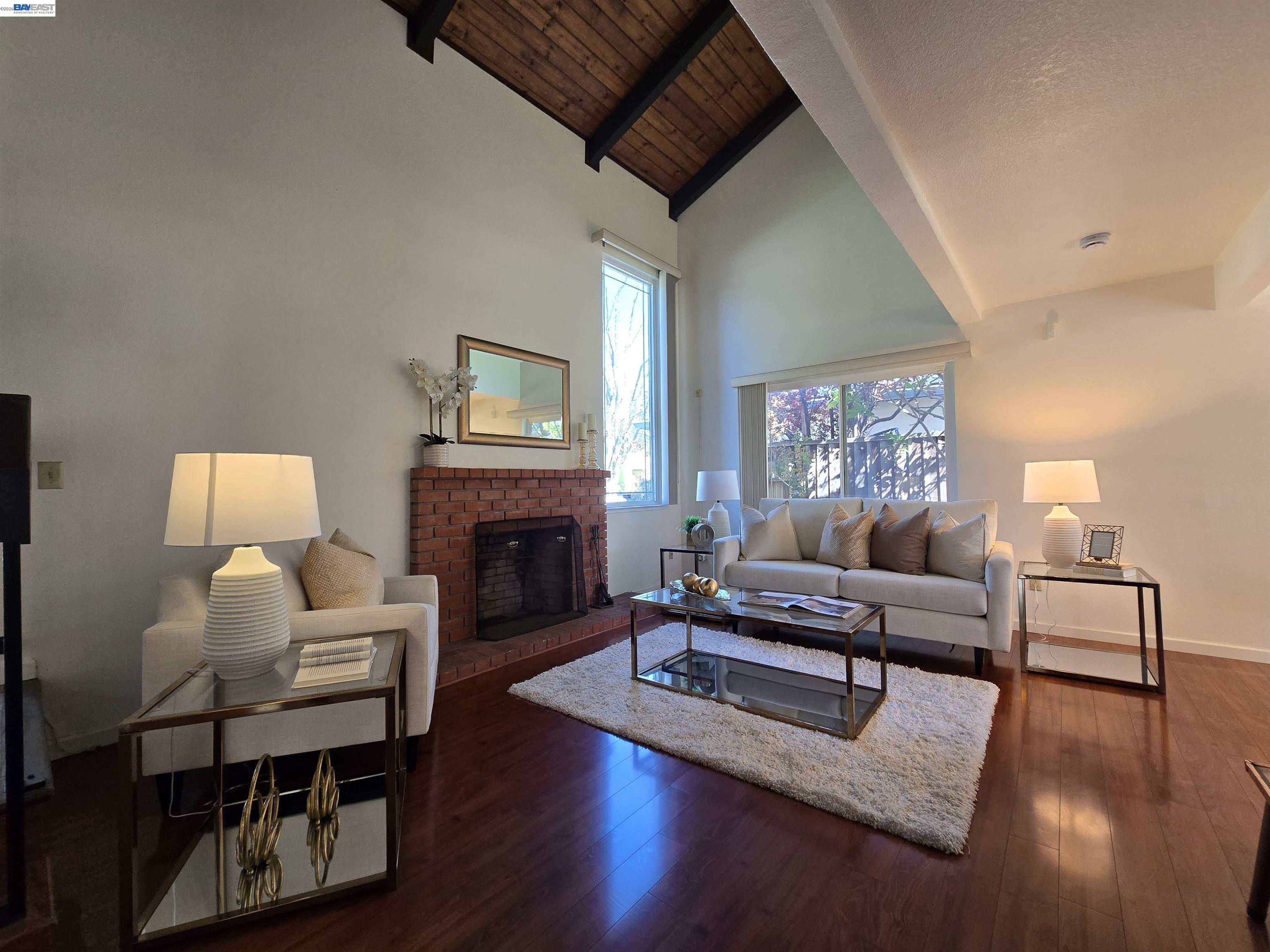 Detail Gallery Image 11 of 60 For 161 Hackamore Ln, Fremont,  CA 94539 - 4 Beds | 2/1 Baths