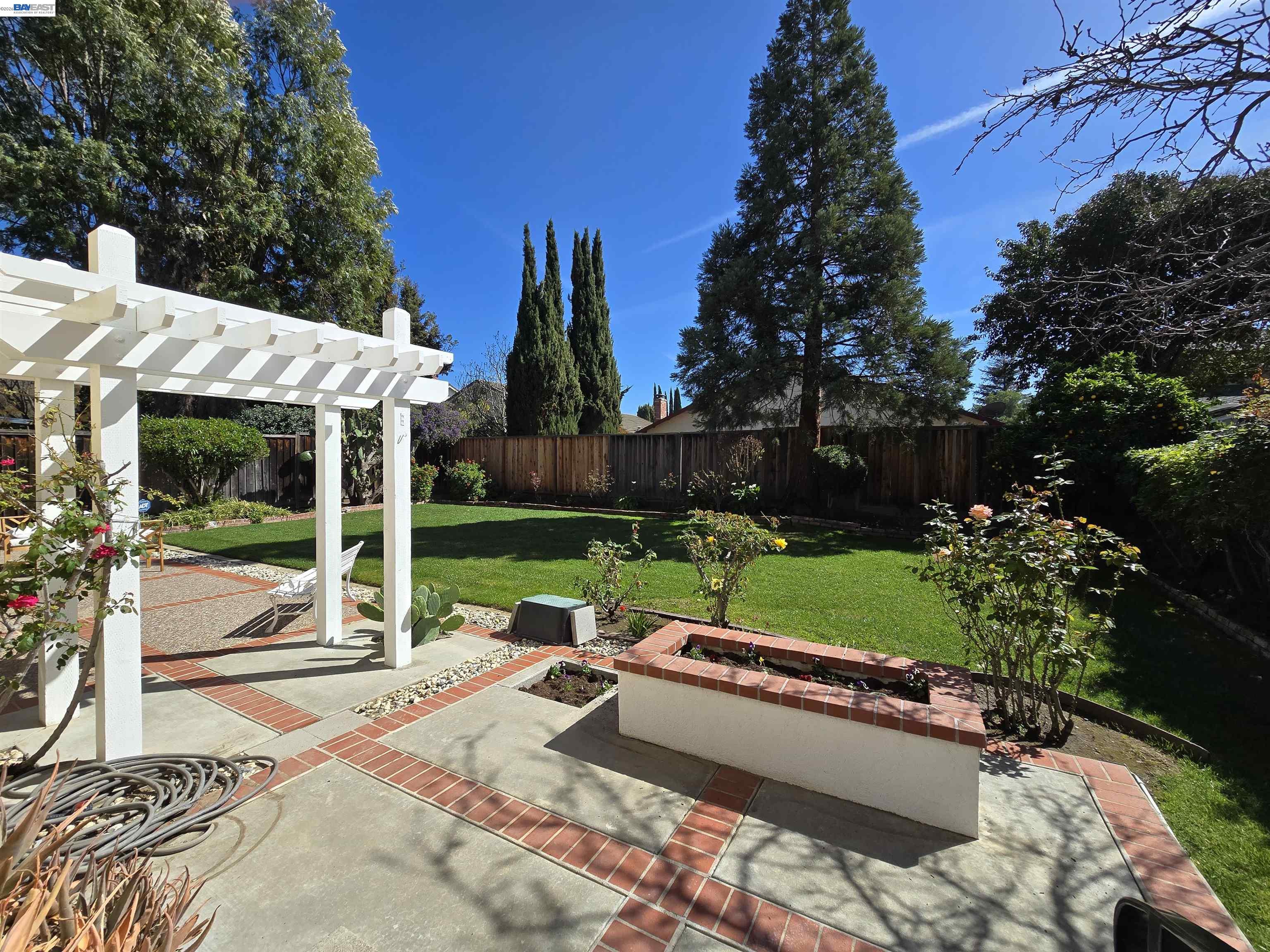 Detail Gallery Image 3 of 60 For 161 Hackamore Ln, Fremont,  CA 94539 - 4 Beds | 2/1 Baths