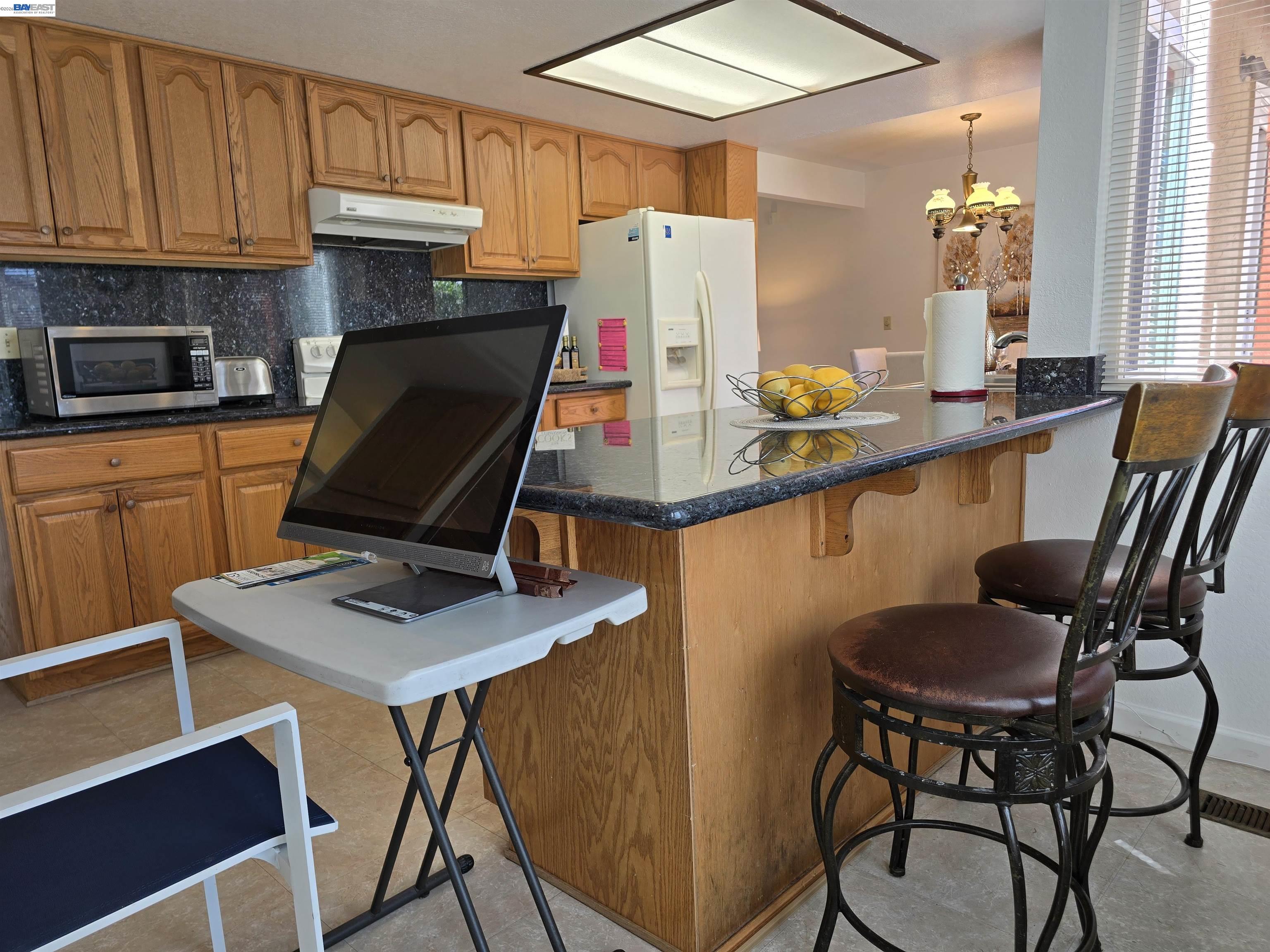 Detail Gallery Image 24 of 60 For 161 Hackamore Ln, Fremont,  CA 94539 - 4 Beds | 2/1 Baths