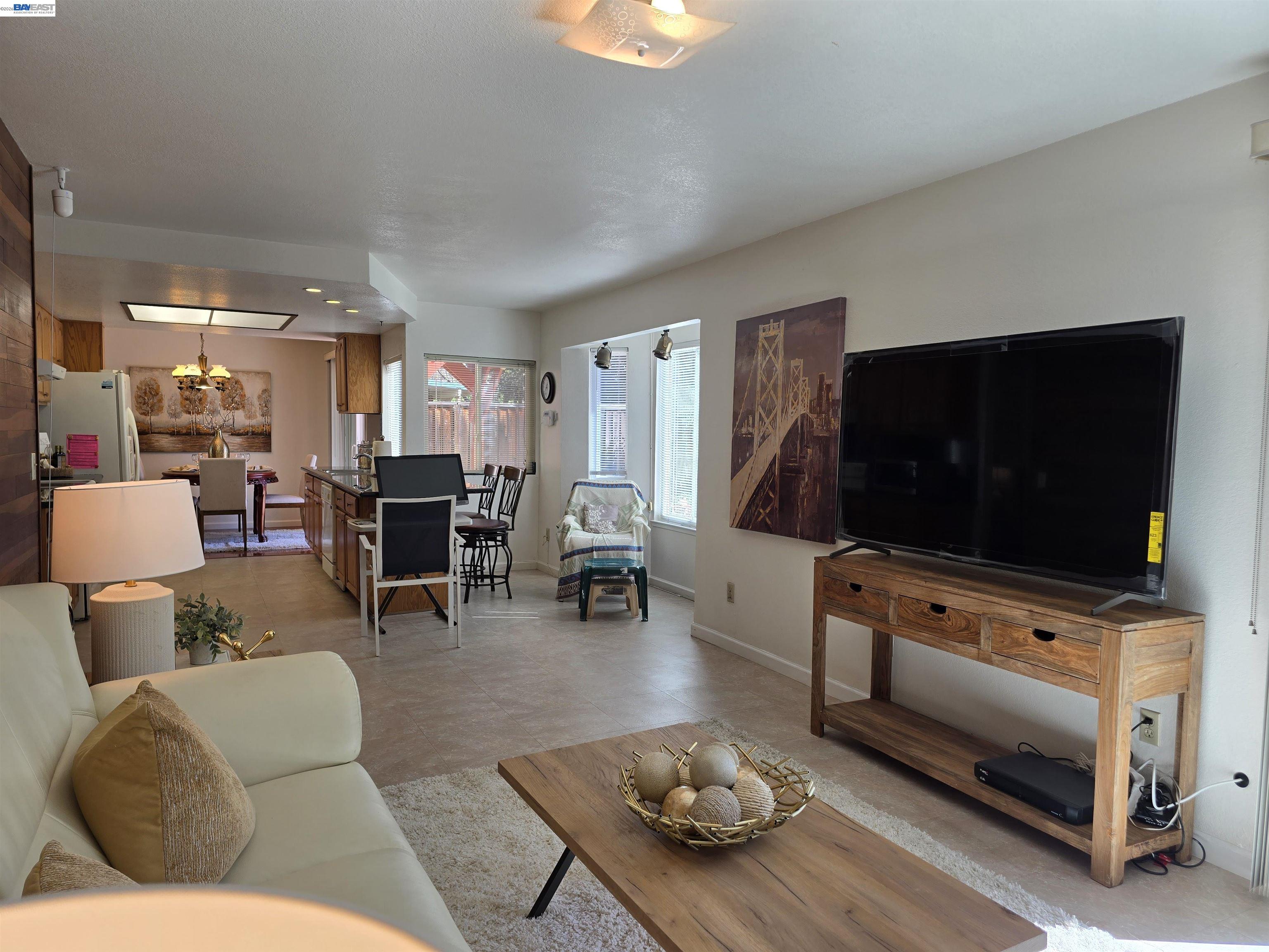 Detail Gallery Image 29 of 60 For 161 Hackamore Ln, Fremont,  CA 94539 - 4 Beds | 2/1 Baths