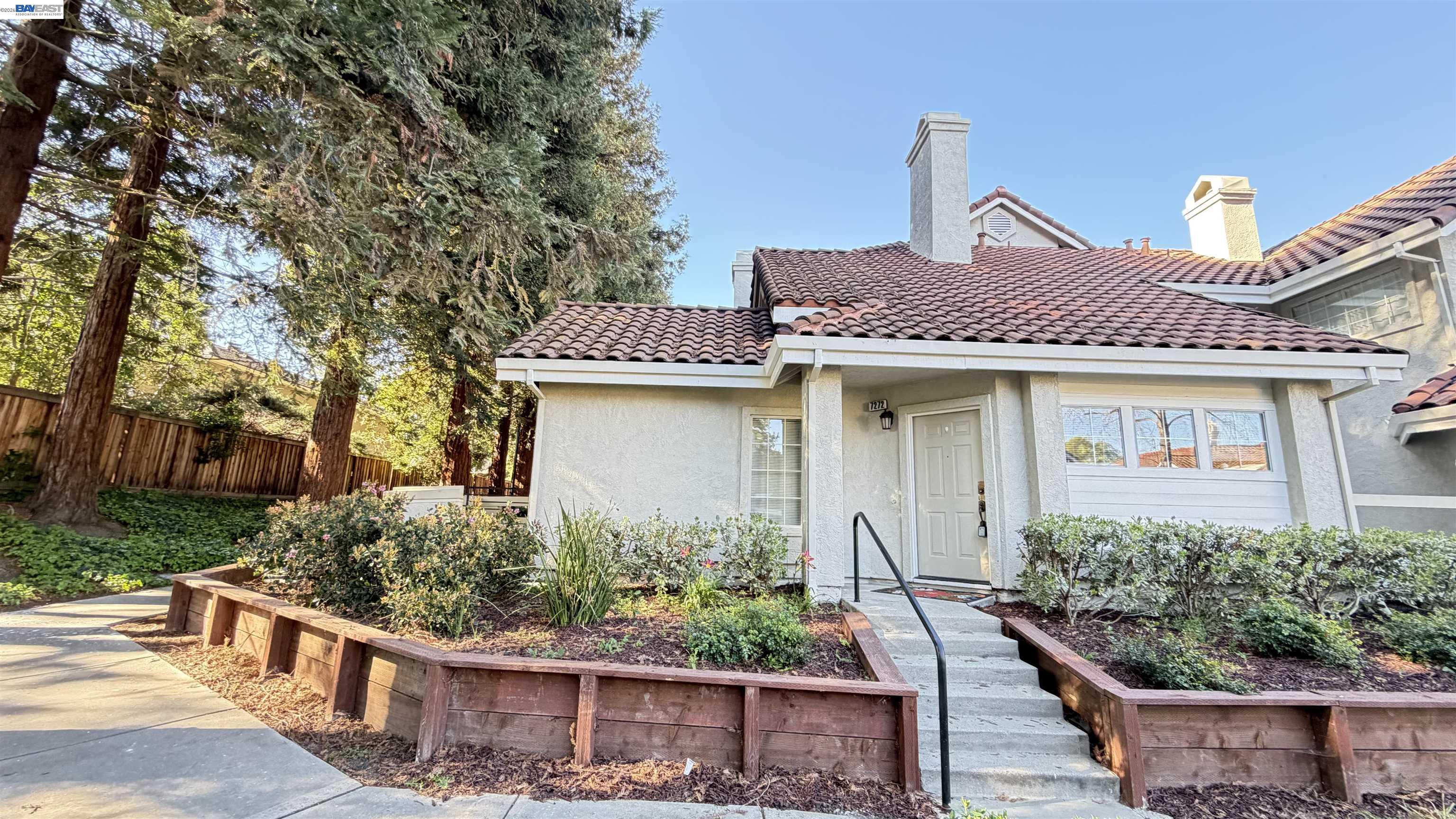 Photo #2: 41126916 Listing: Photo #2