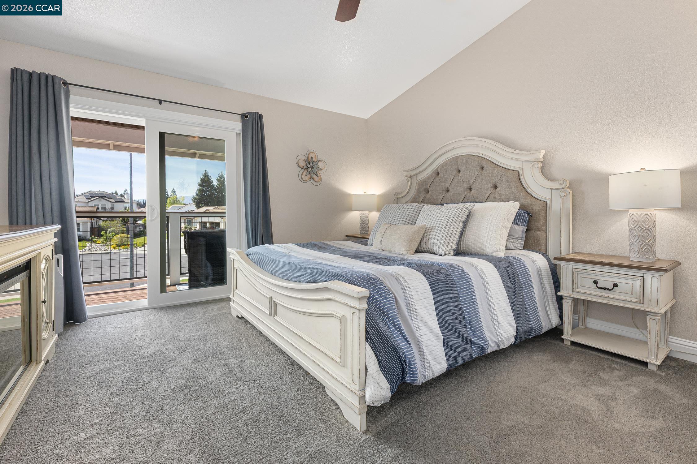 Detail Gallery Image 21 of 59 For 319 Flagstone Ct, Vacaville,  CA 95687 - 5 Beds | 3 Baths