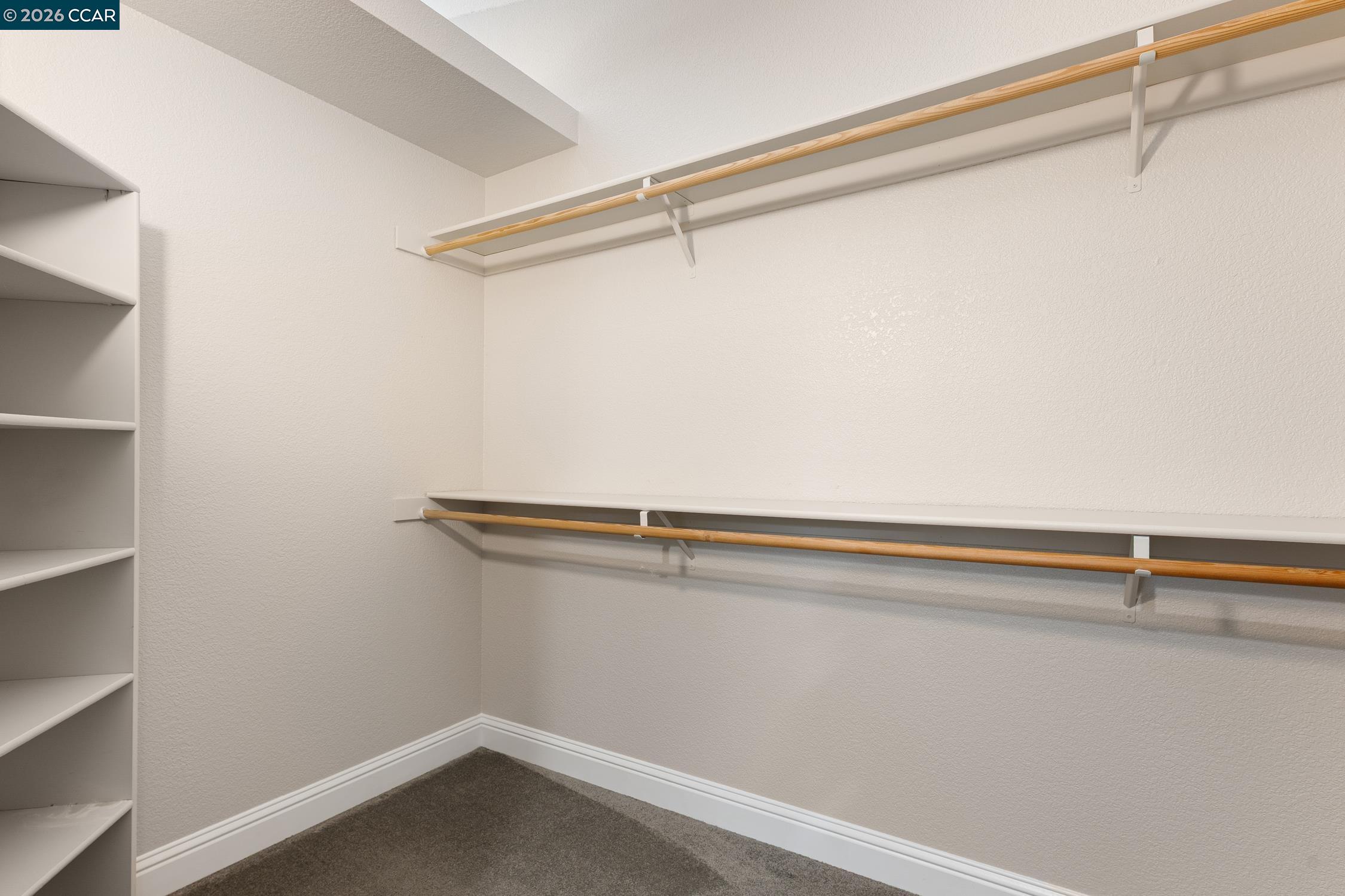 Detail Gallery Image 29 of 59 For 319 Flagstone Ct, Vacaville,  CA 95687 - 5 Beds | 3 Baths