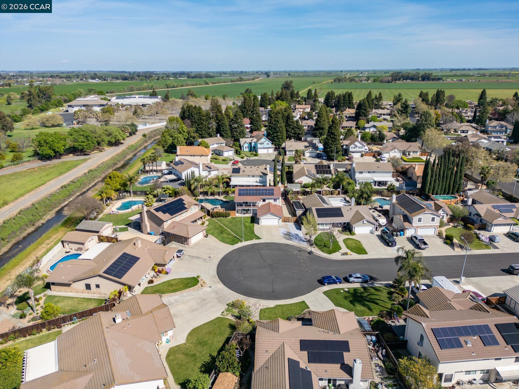 Detail Gallery Image 56 of 59 For 319 Flagstone Ct, Vacaville,  CA 95687 - 5 Beds | 3 Baths