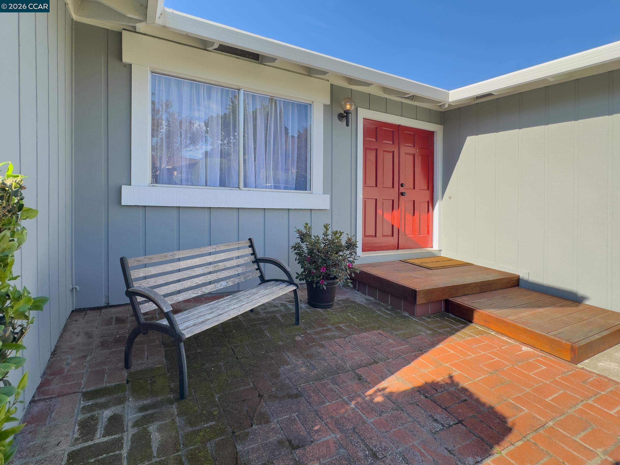 Detail Gallery Image 8 of 60 For 4130 Storey Ln, Concord,  CA 94518 - 4 Beds | 2 Baths