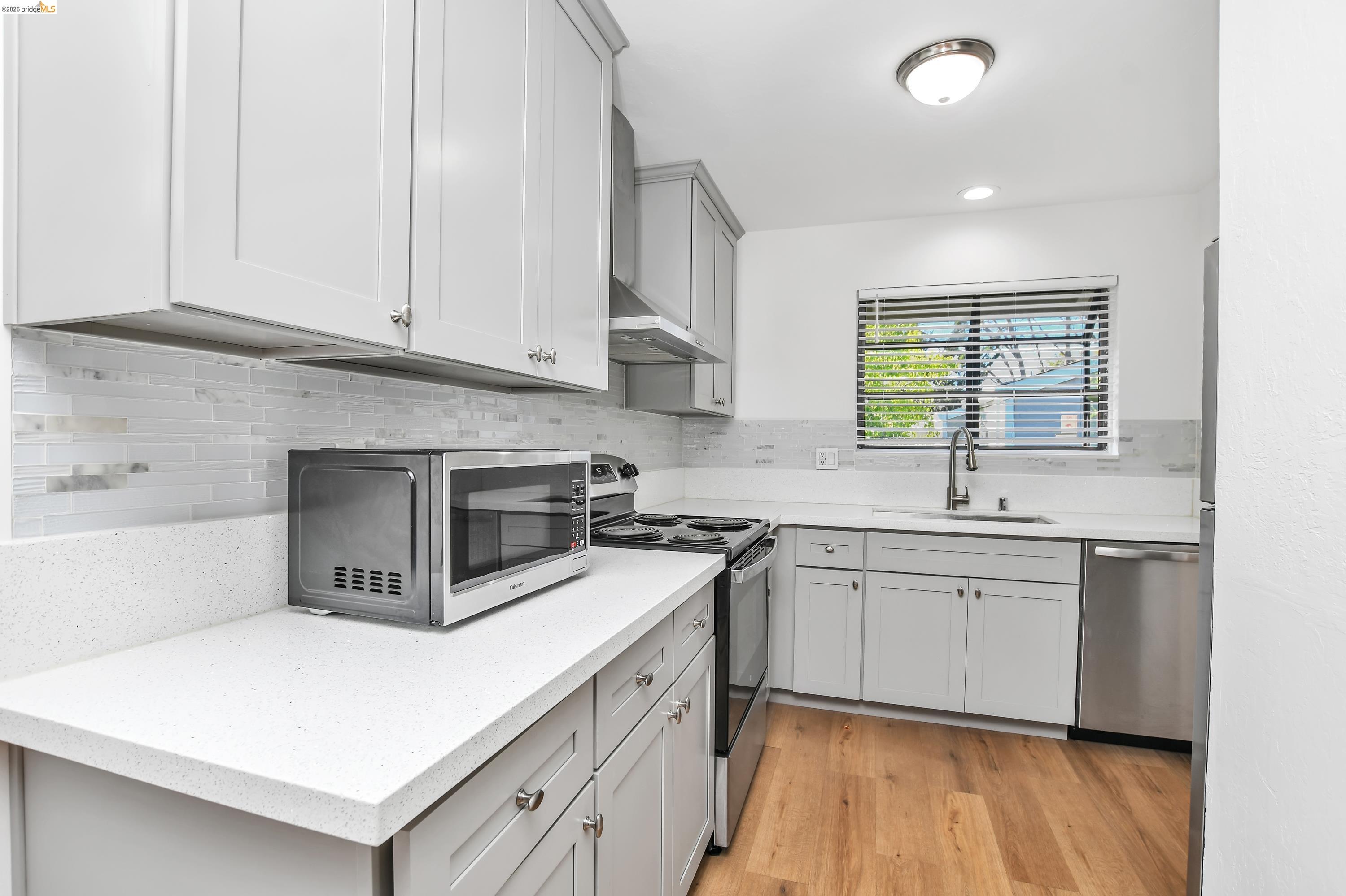 Detail Gallery Image 4 of 22 For 900 Southampton 142, Benicia,  CA 94510 - 2 Beds | 1 Baths