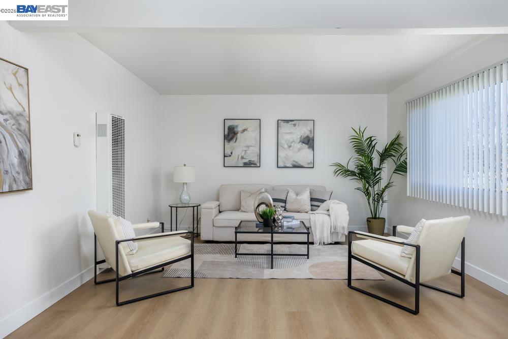 Detail Gallery Image 8 of 22 For 4422 Hardwood St, Fremont,  CA 94538 - 3 Beds | 2 Baths