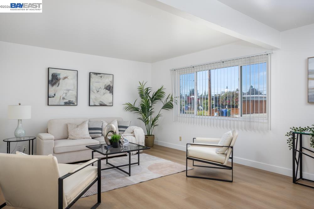 Detail Gallery Image 9 of 22 For 4422 Hardwood St, Fremont,  CA 94538 - 3 Beds | 2 Baths