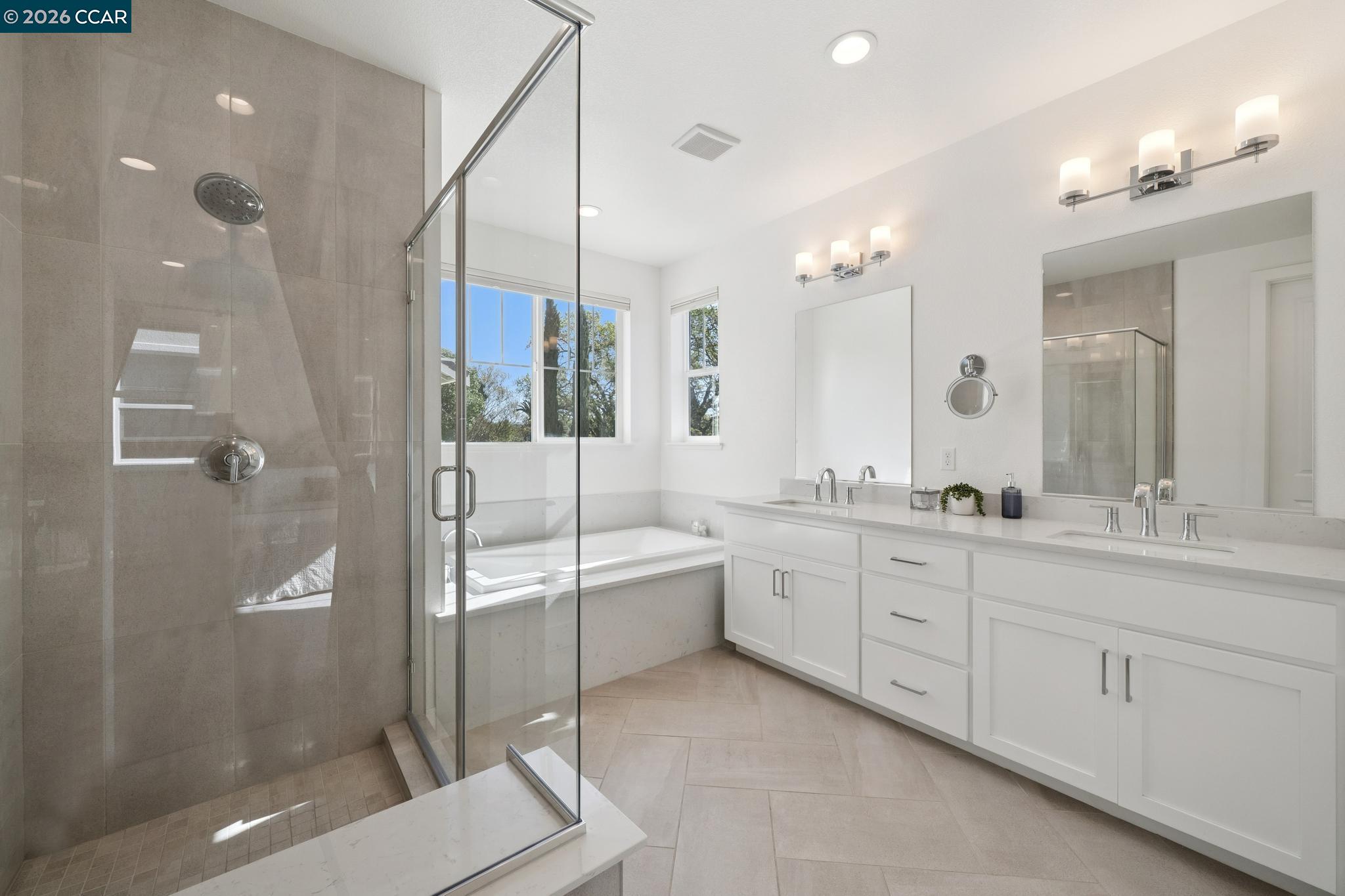 Detail Gallery Image 35 of 53 For 1035 Heckmann Ln, Concord,  CA 94518 - 4 Beds | 3 Baths