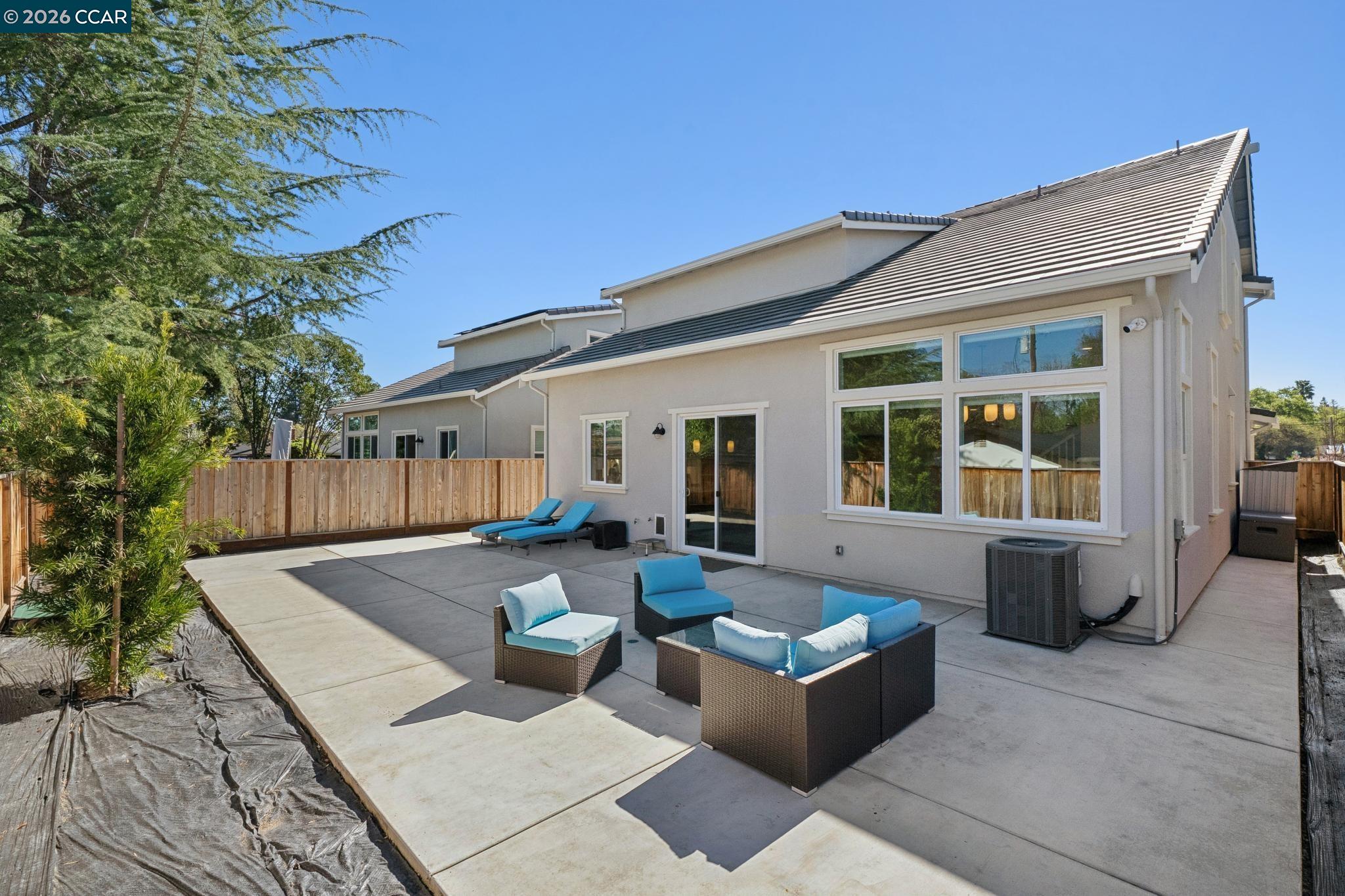 Detail Gallery Image 52 of 53 For 1035 Heckmann Ln, Concord,  CA 94518 - 4 Beds | 3 Baths