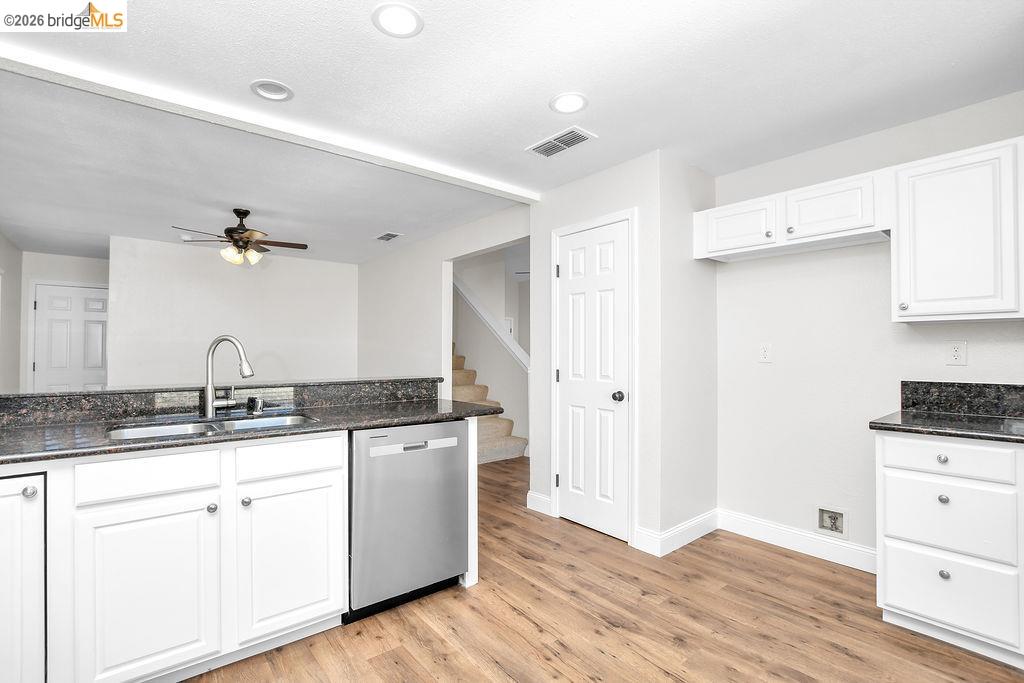 Detail Gallery Image 16 of 31 For 1210 Quail Valley Run, Oakley,  CA 94561 - 3 Beds | 2/1 Baths