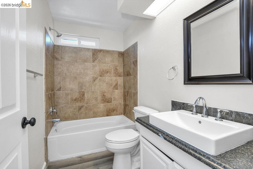 Detail Gallery Image 25 of 31 For 1210 Quail Valley Run, Oakley,  CA 94561 - 3 Beds | 2/1 Baths