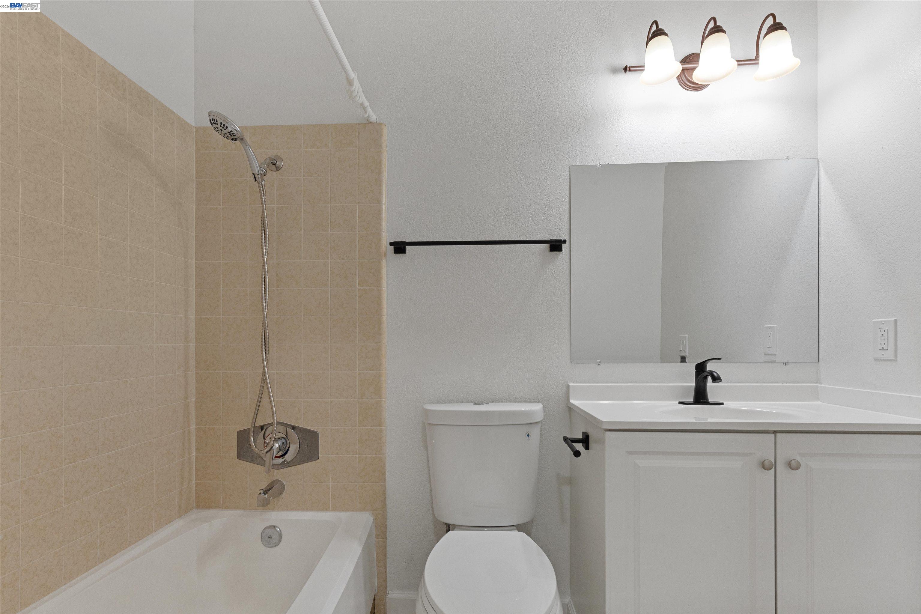 Detail Gallery Image 24 of 38 For 2575 Easton Way, San Jose,  CA 95133 - 2 Beds | 2 Baths