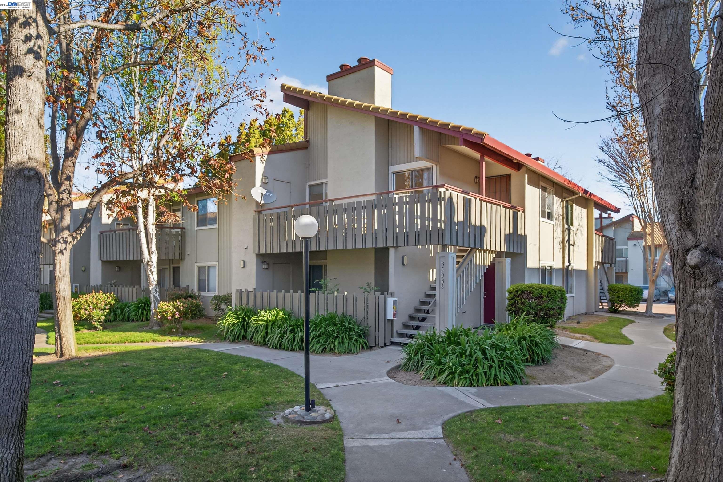 Photo #2: 41126926 Listing: Photo #2