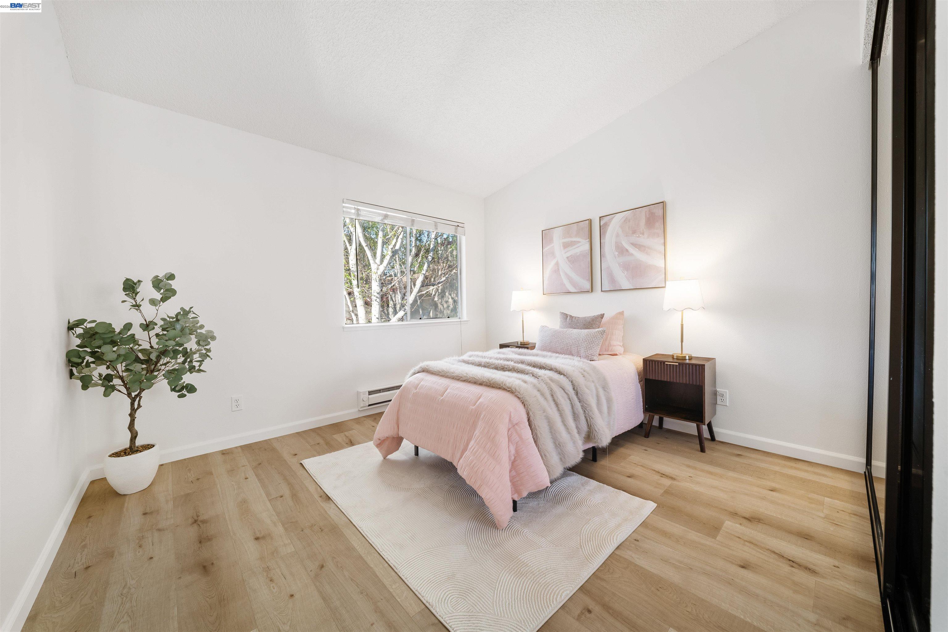 Detail Gallery Image 12 of 33 For 35088 Lido Blvd #K,  Newark,  CA 94560 - 2 Beds | 2 Baths