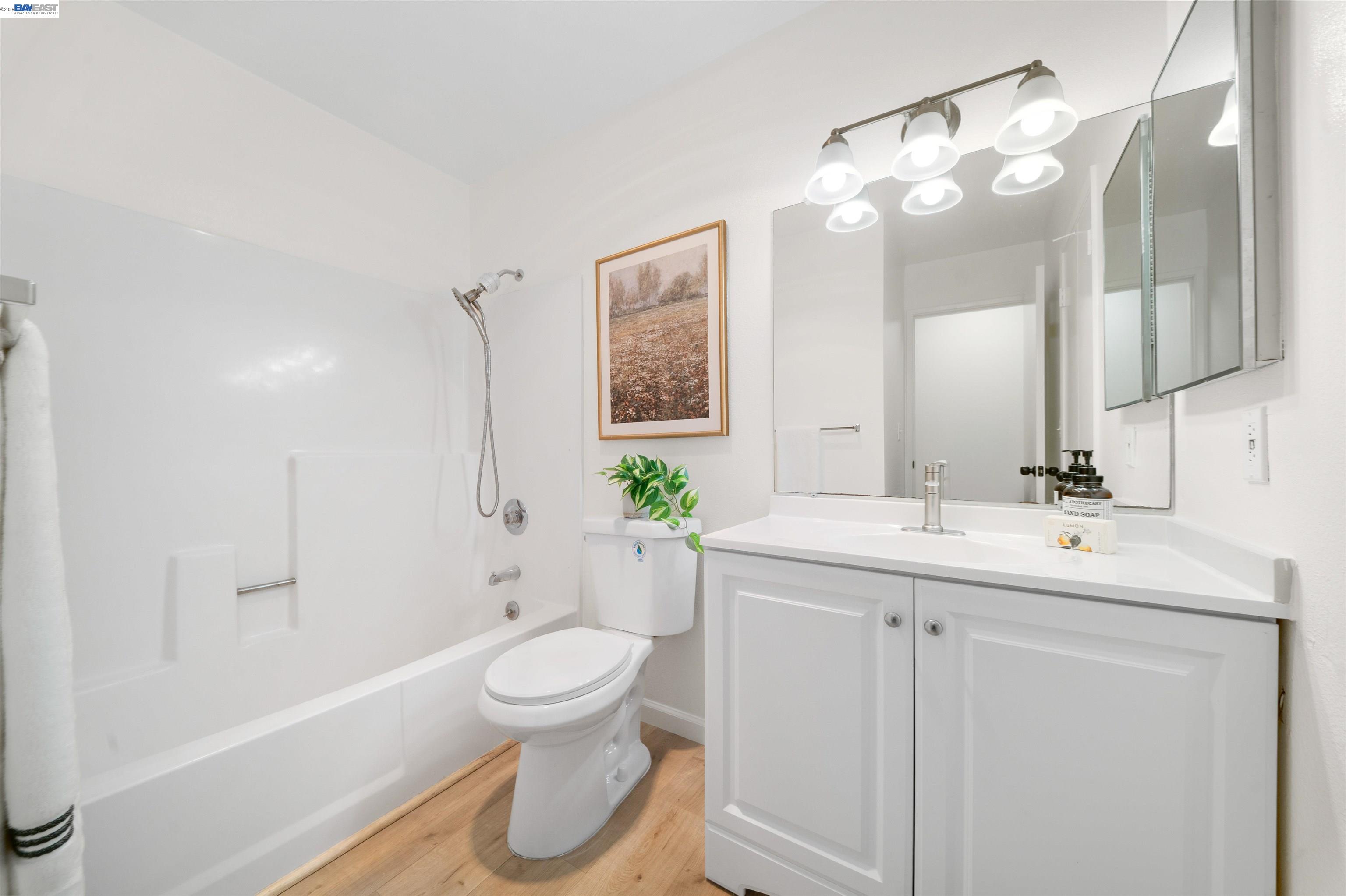 Detail Gallery Image 13 of 33 For 35088 Lido Blvd #K,  Newark,  CA 94560 - 2 Beds | 2 Baths