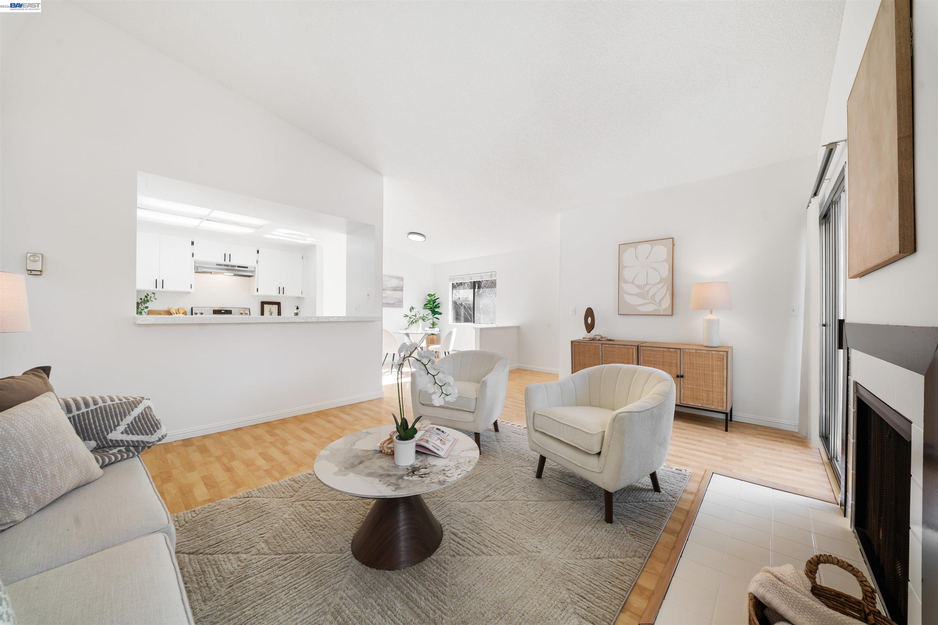 Detail Gallery Image 3 of 33 For 35088 Lido Blvd #K,  Newark,  CA 94560 - 2 Beds | 2 Baths