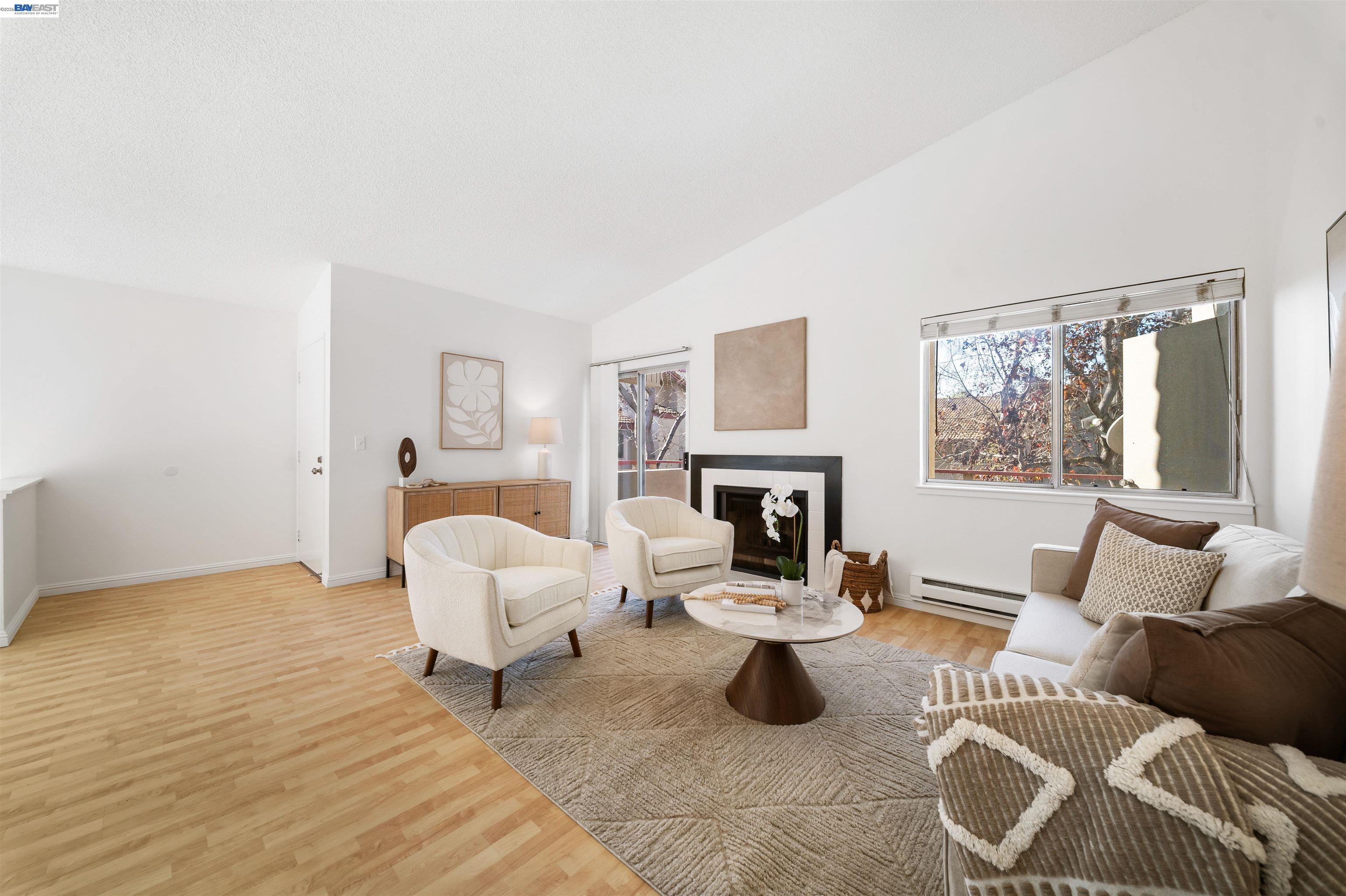 Detail Gallery Image 4 of 33 For 35088 Lido Blvd #K,  Newark,  CA 94560 - 2 Beds | 2 Baths