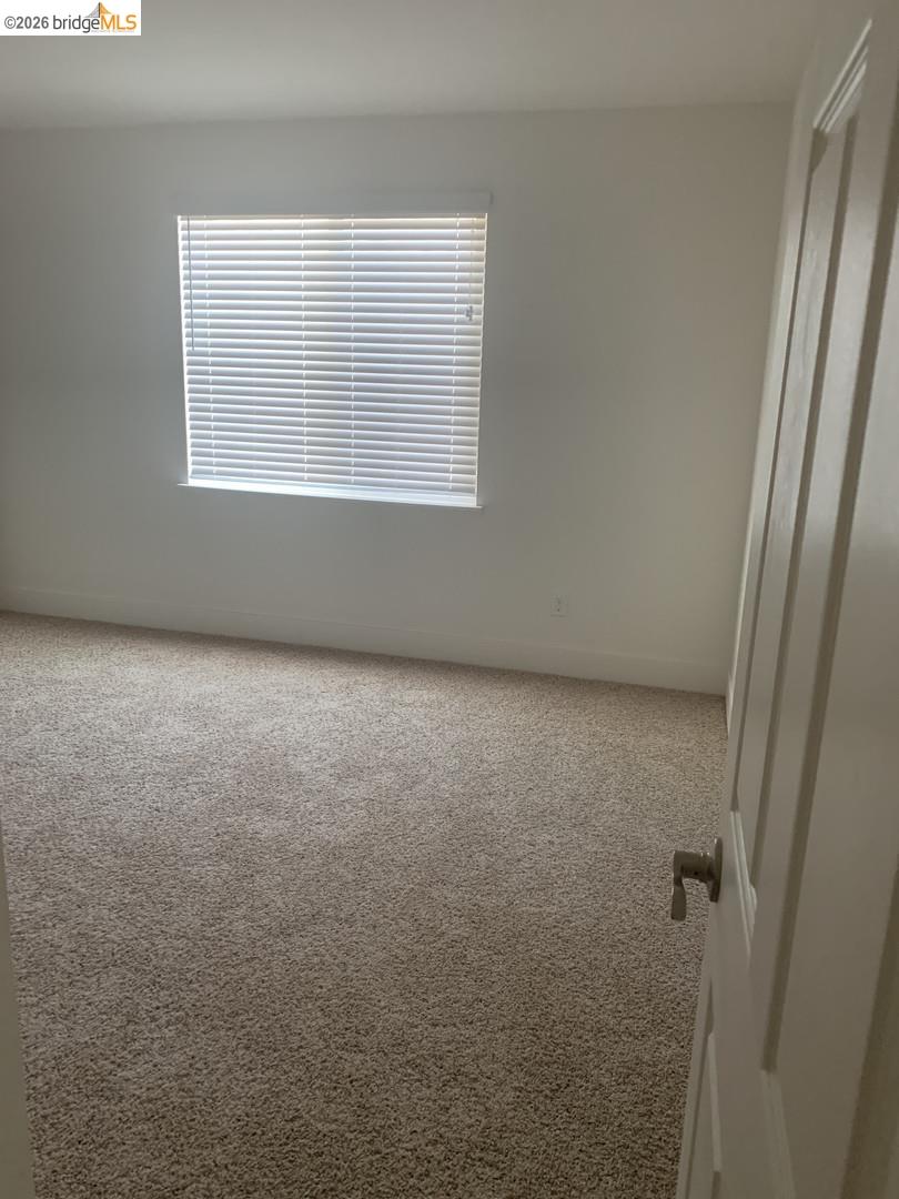 Detail Gallery Image 16 of 21 For 5725 Misty Wind Ct, Carmichael,  CA 95608 - 3 Beds | 2/1 Baths